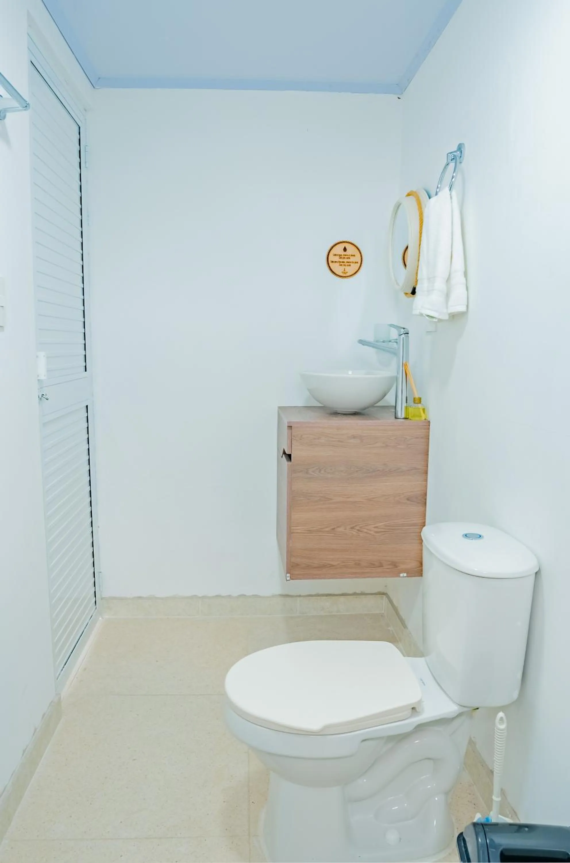 Bathroom in Shamar Lodge