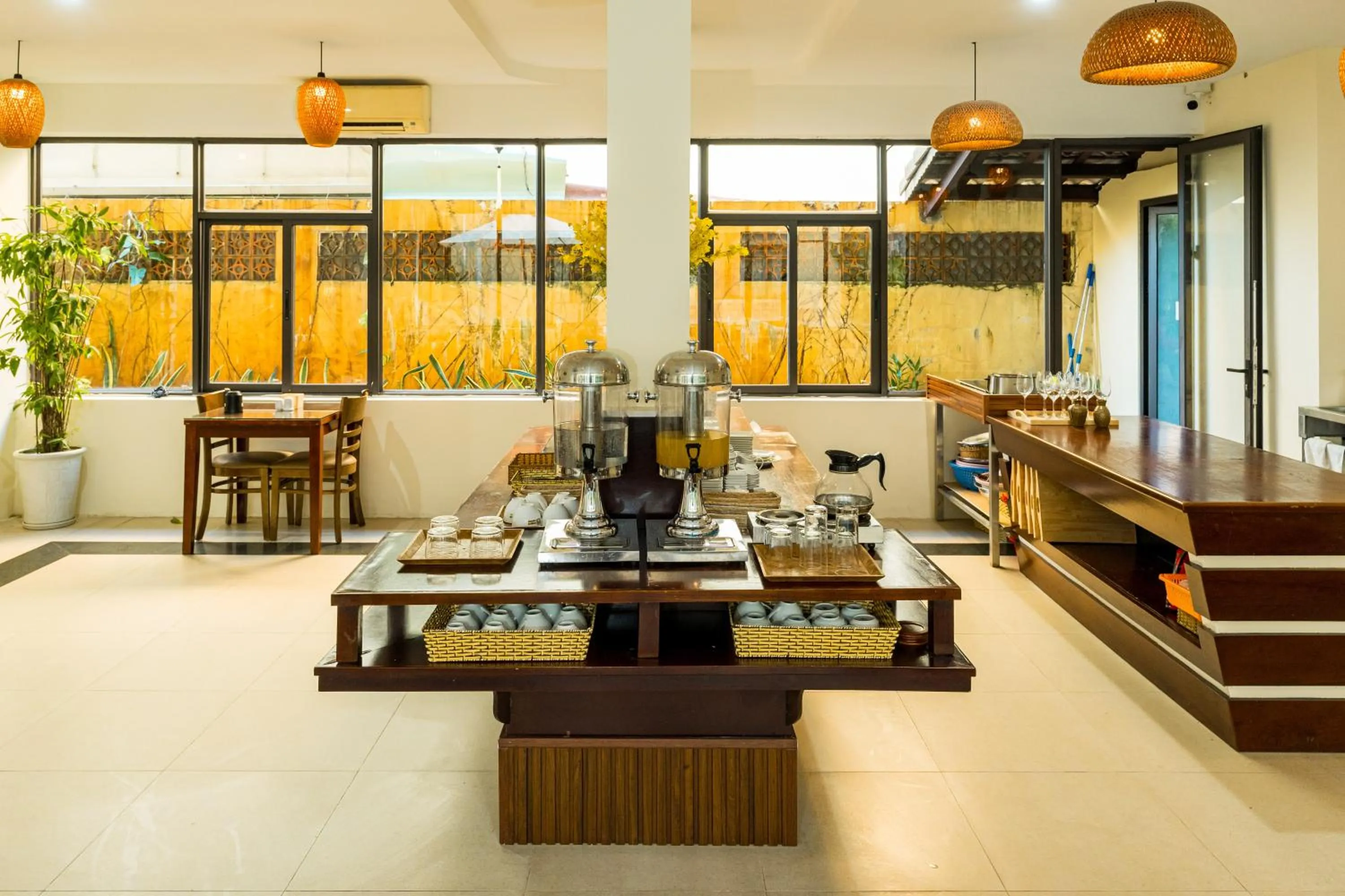 Restaurant/places to eat in Ancient Haven - Central Boutique Hotel