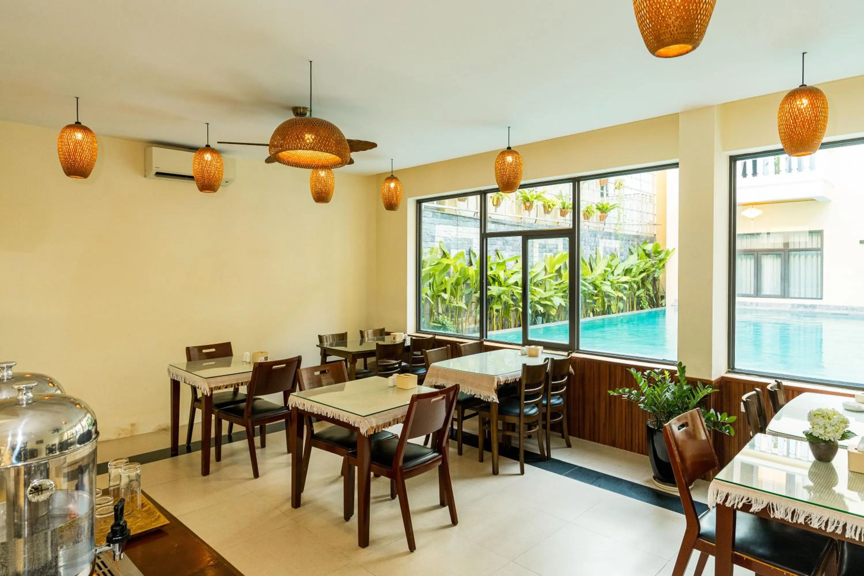 Restaurant/places to eat in Ancient Haven - Central Boutique Hotel