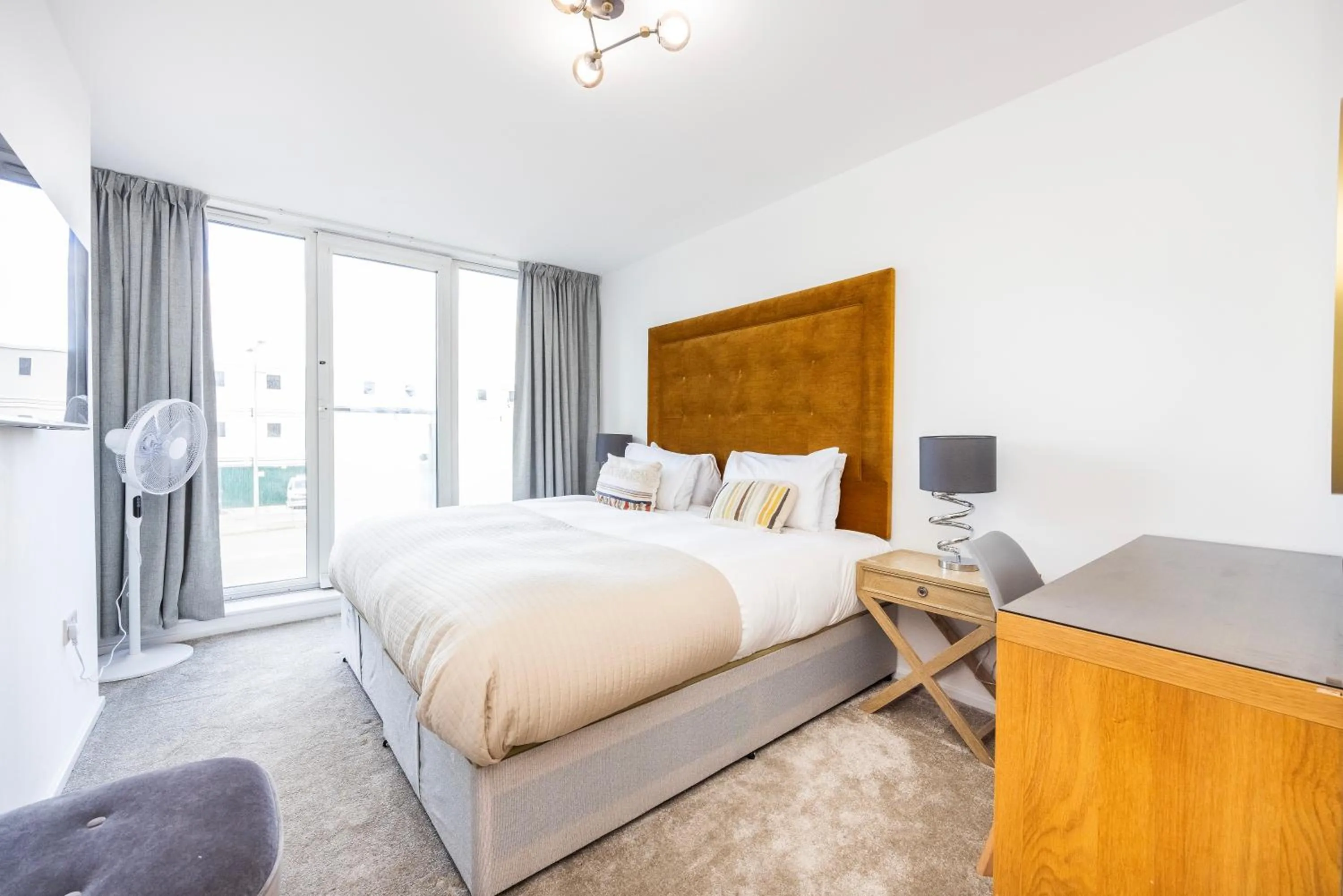 Bed in Austin David Apartments ExCeL