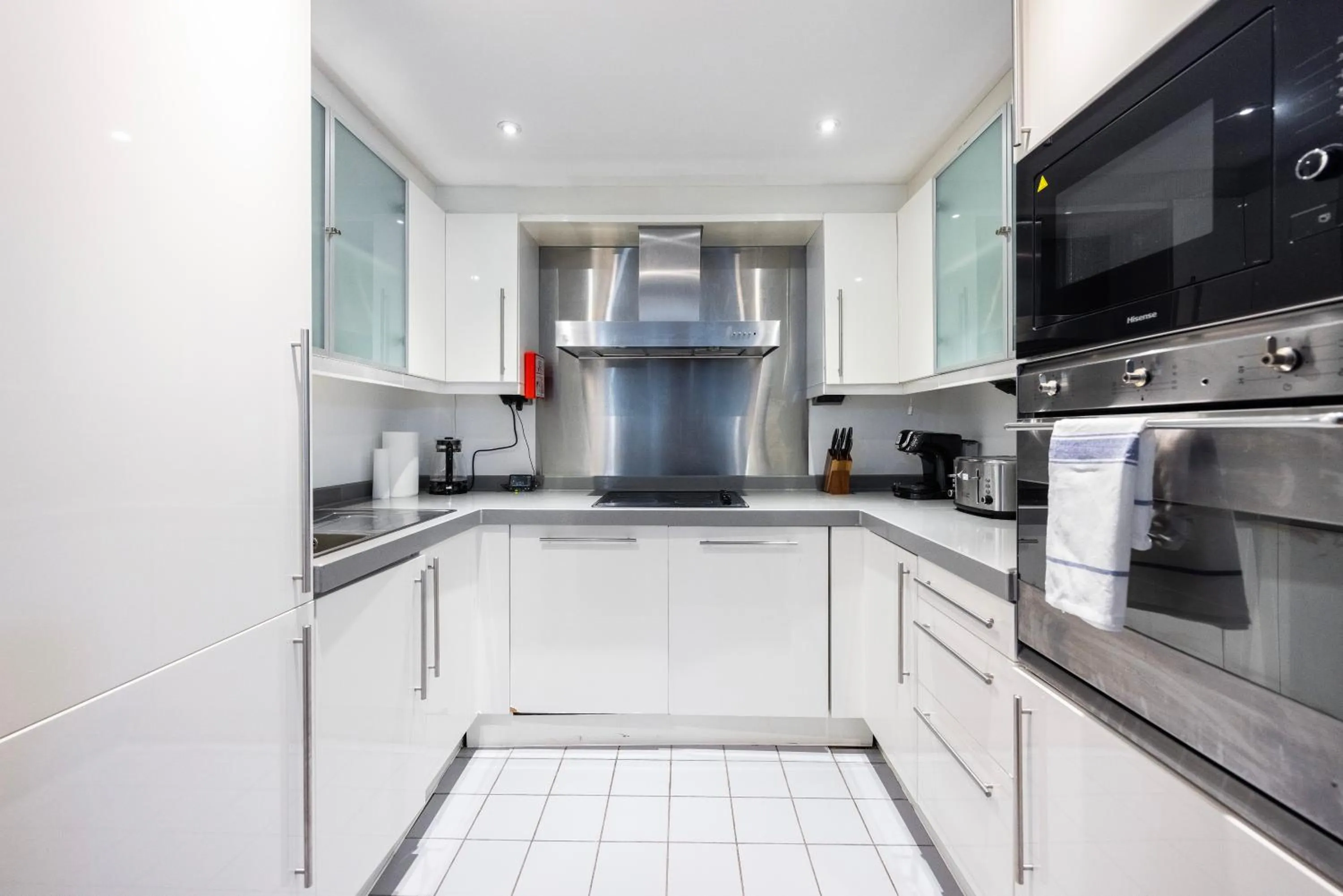 Kitchen or kitchenette in Austin David Apartments ExCeL