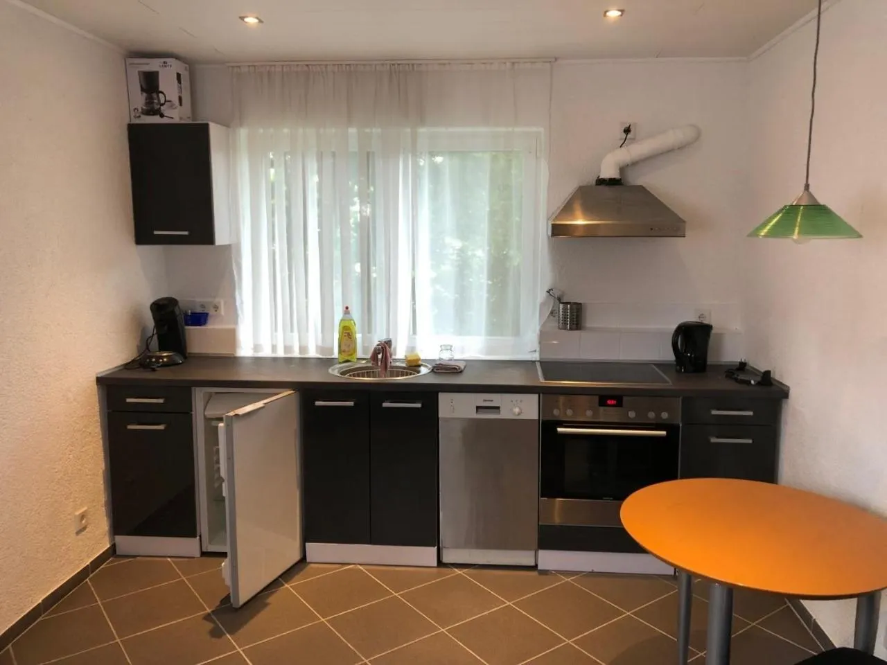 Kitchen or kitchenette in Hotel Saarland Lebach