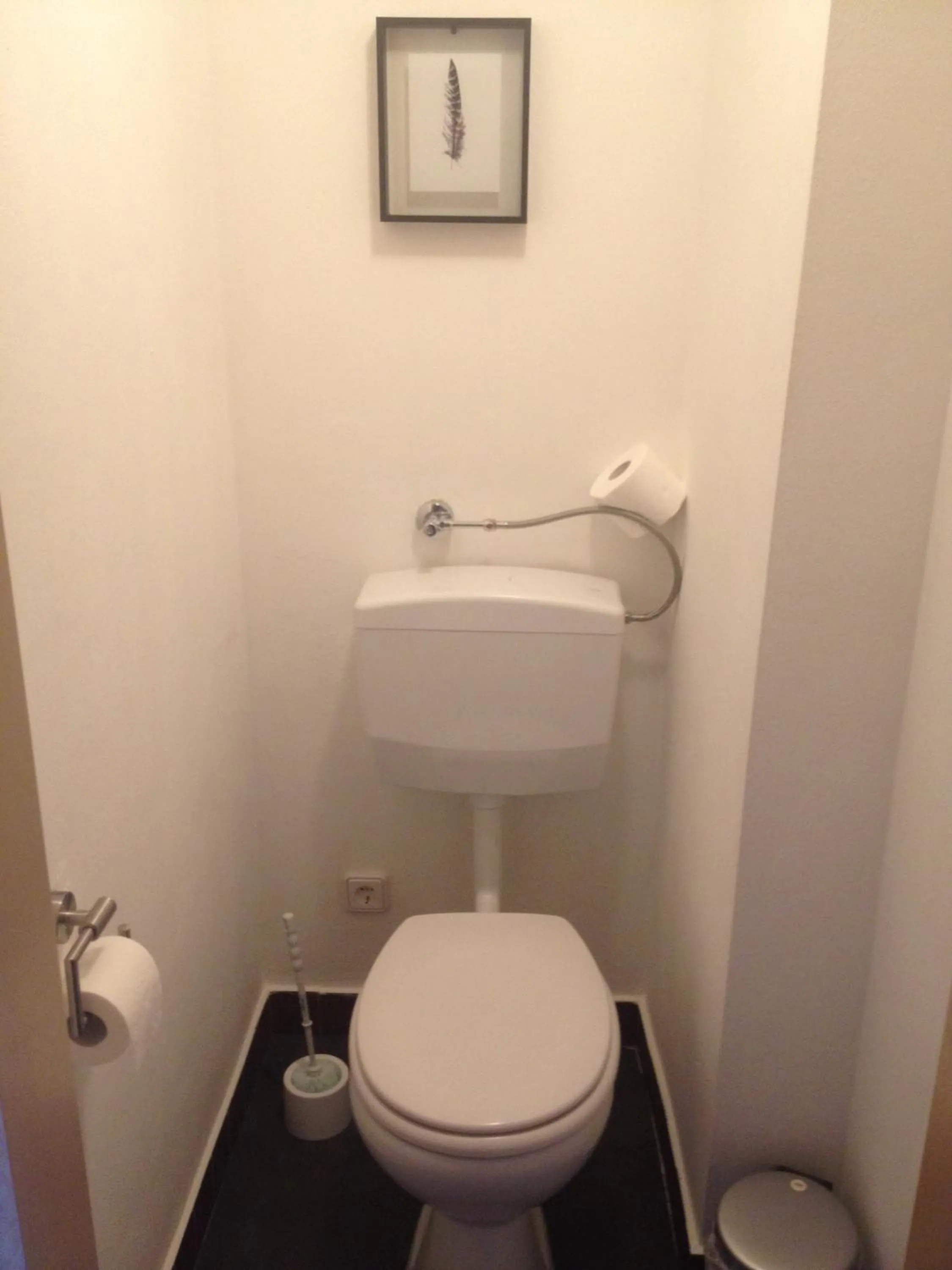 Toilet in Hotel Saarland Lebach