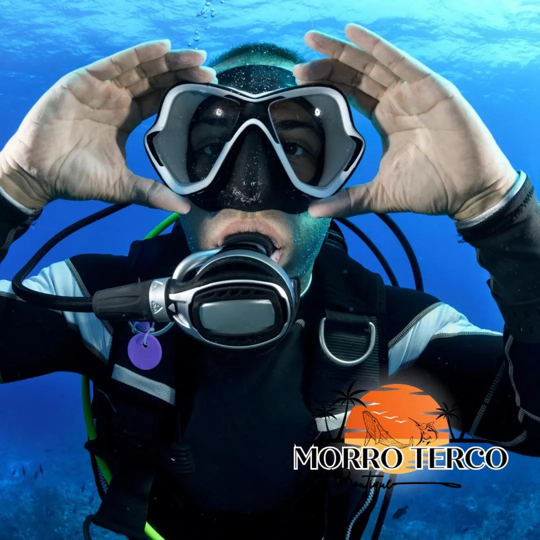 Snorkeling in Morro Terco Hotel Nuquí