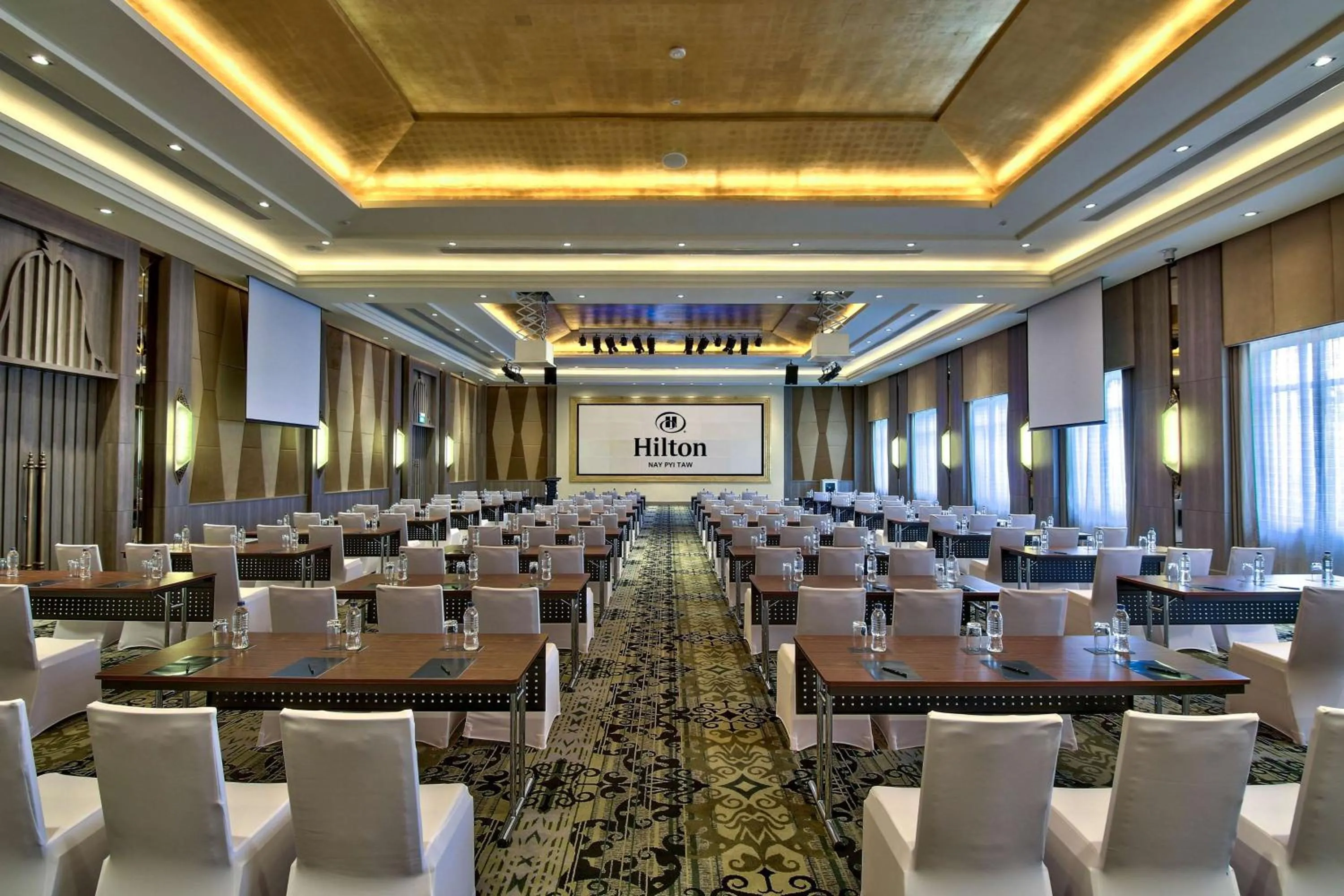 Meeting/conference room in Hilton Nay Pyi Taw
