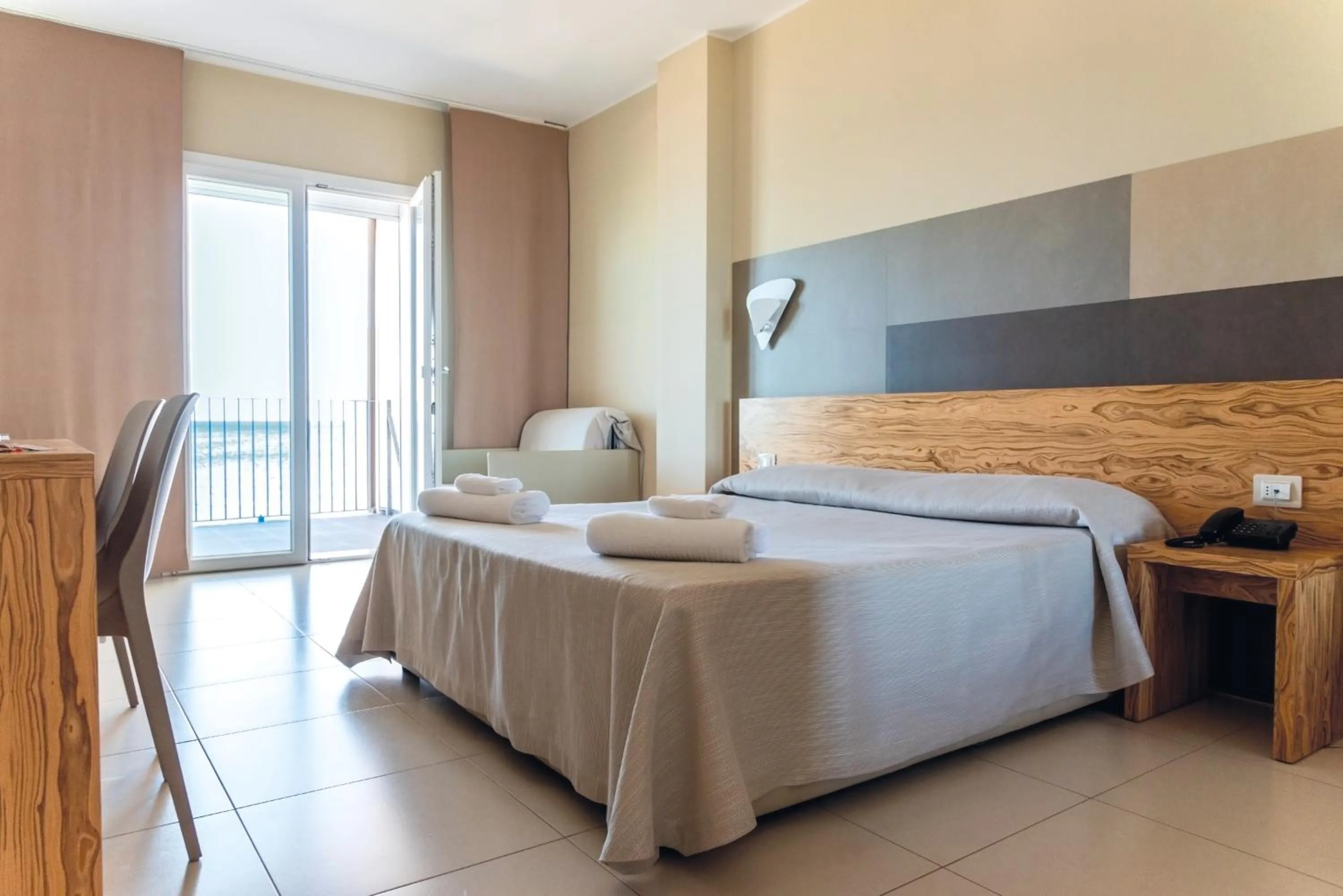 Photo of the whole room, Bed in Hotel la Spiaggia