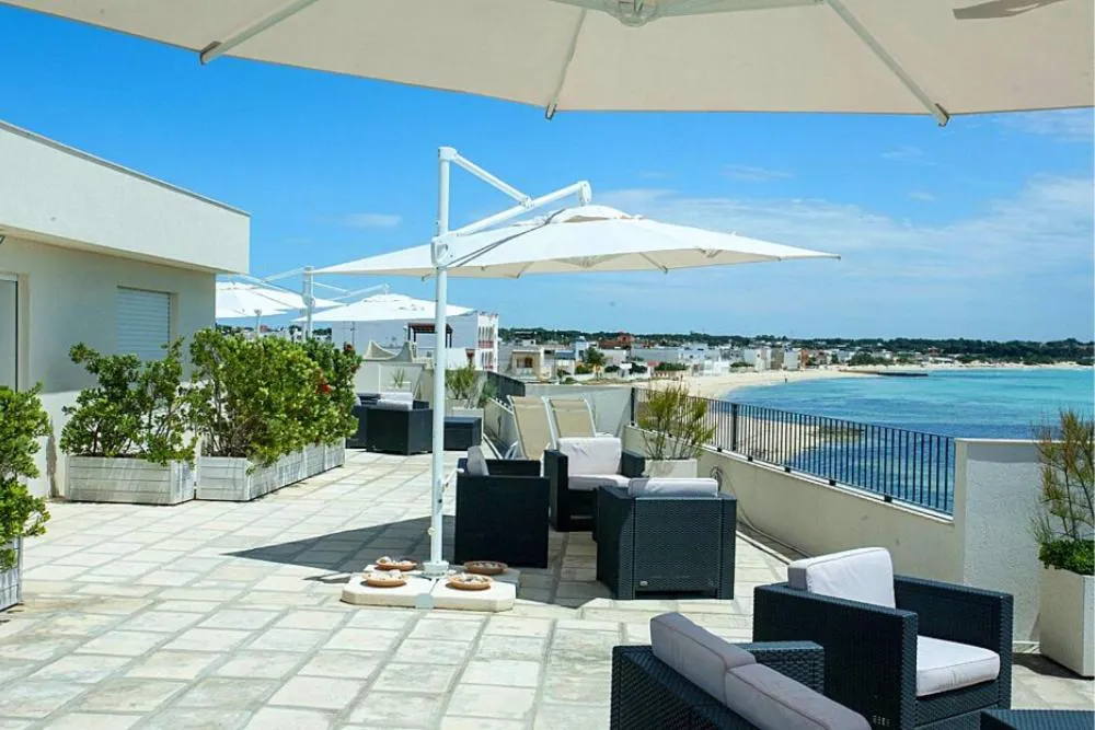 Restaurant/places to eat in Hotel la Spiaggia