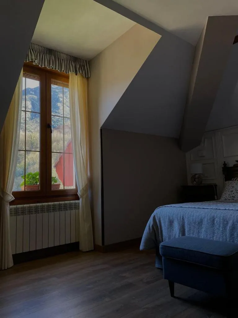 Photo of the whole room, Bed in Hotel Rural El Torrejon