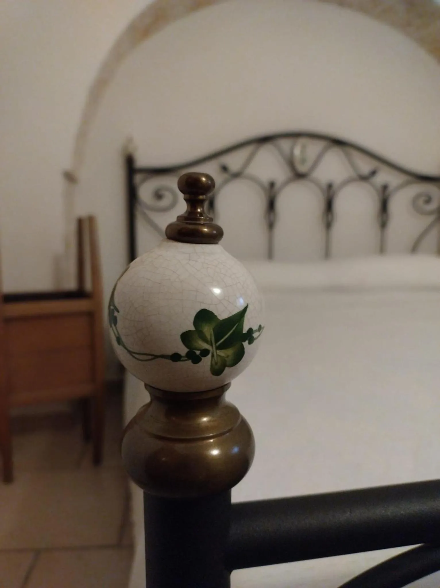 Pool view, Bed in LocoMura