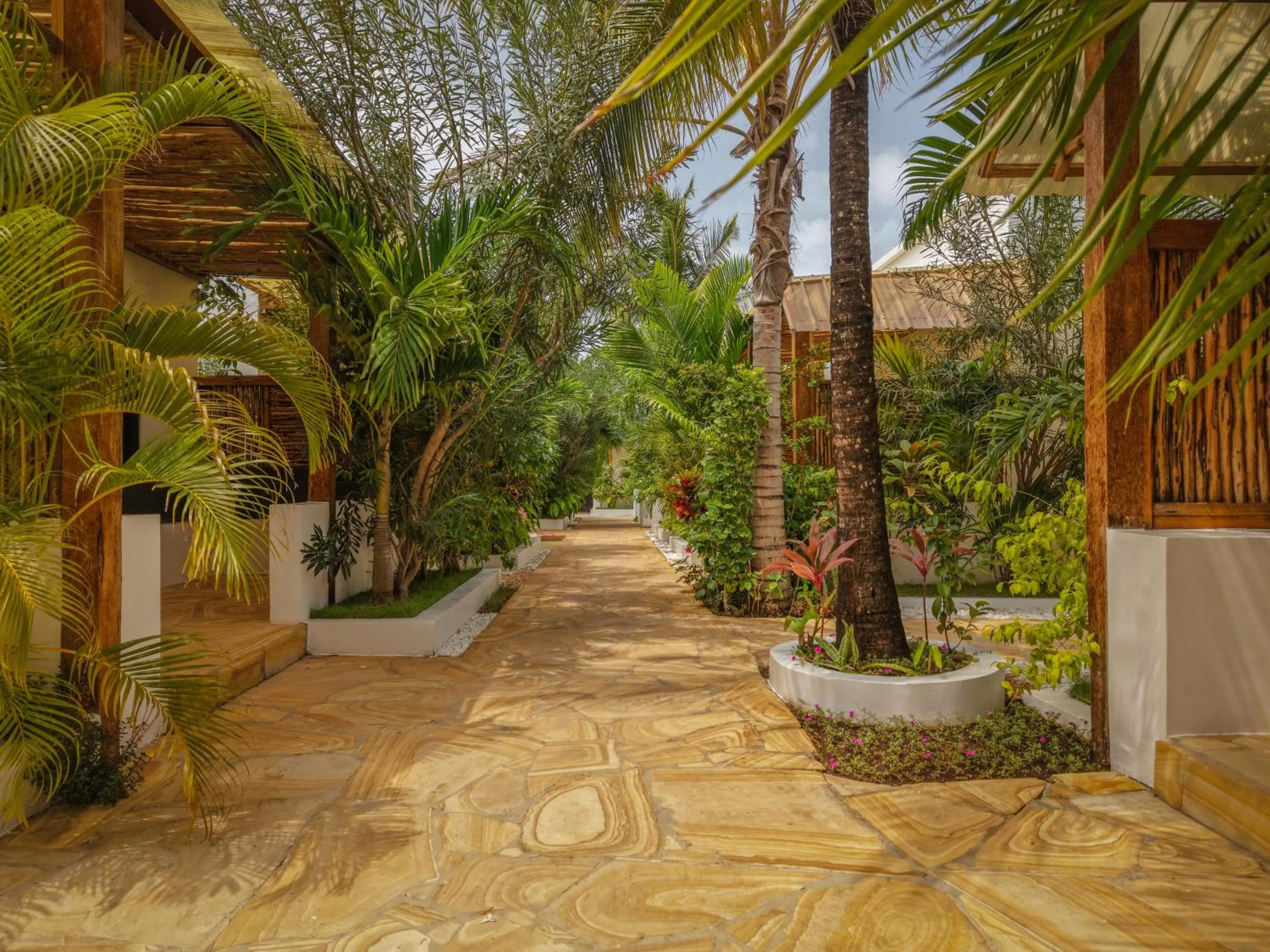 Garden in The Bali Resort Zanzibar