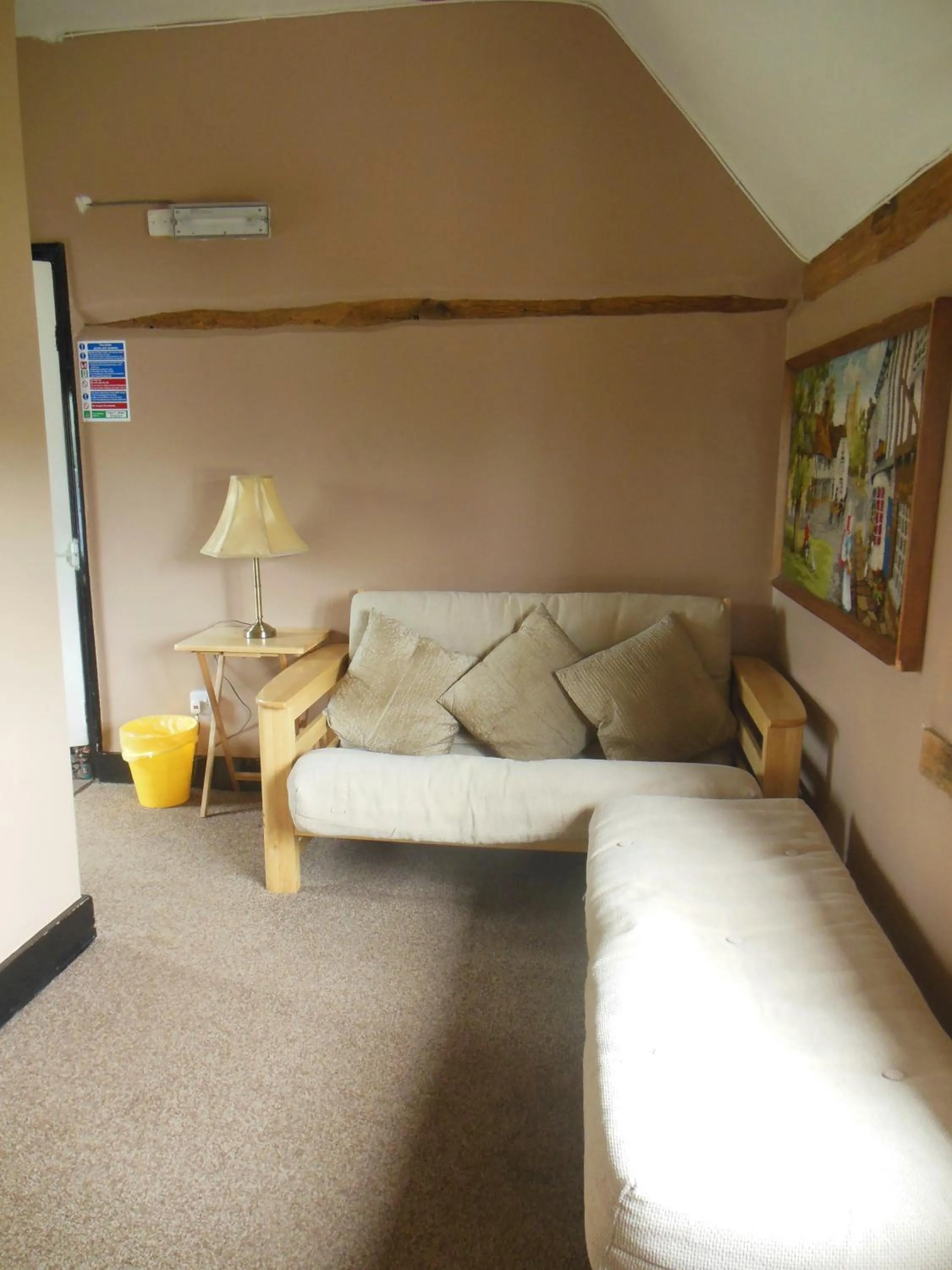 Bedroom in Lower Lode Inn