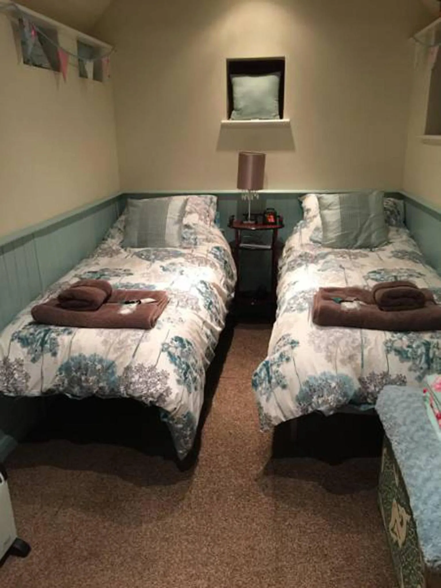 Photo of the whole room in Lower Lode Inn