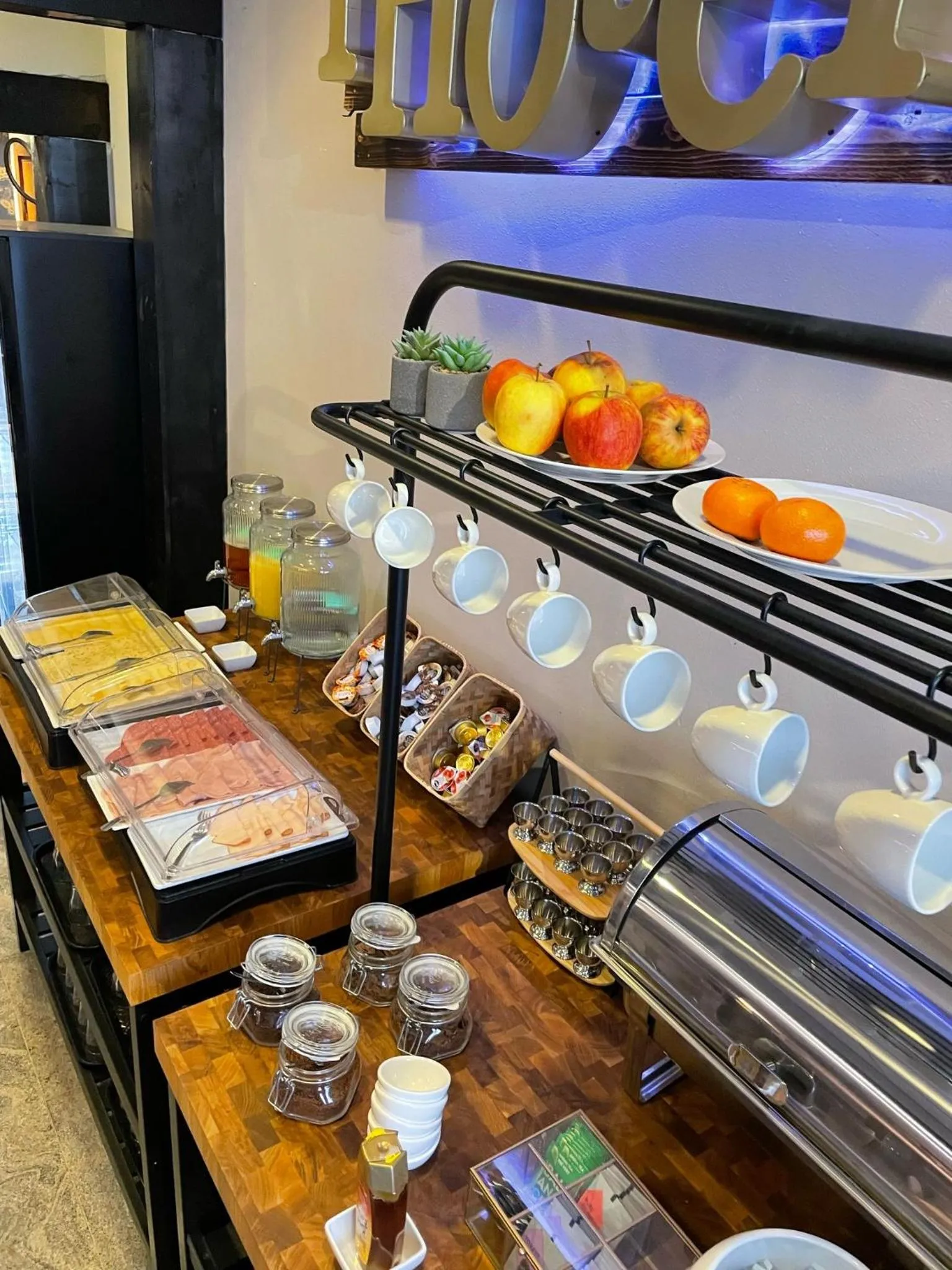 Breakfast in Hotel Courage Valkenburg