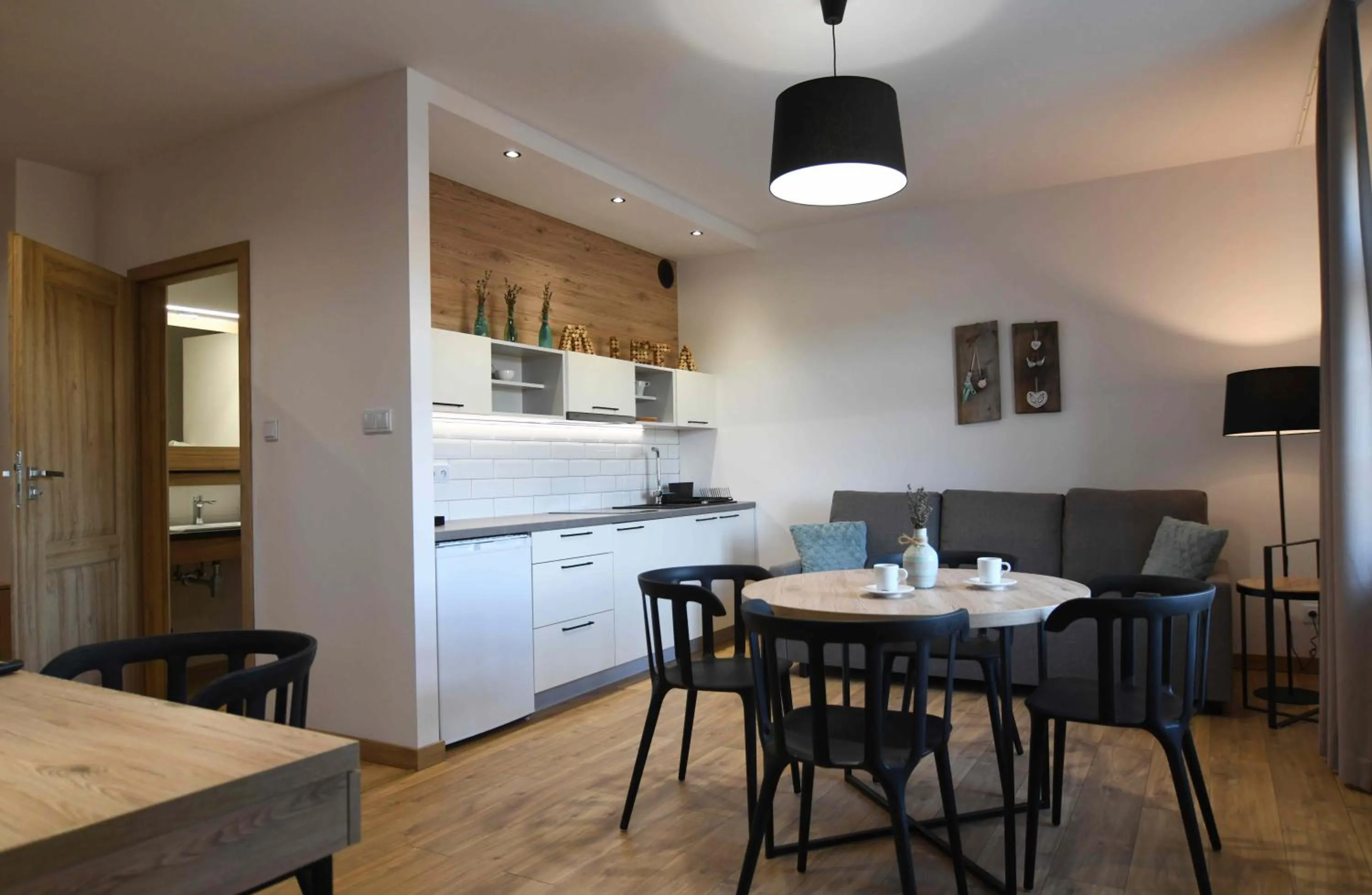 Kitchen or kitchenette in Dworzysko