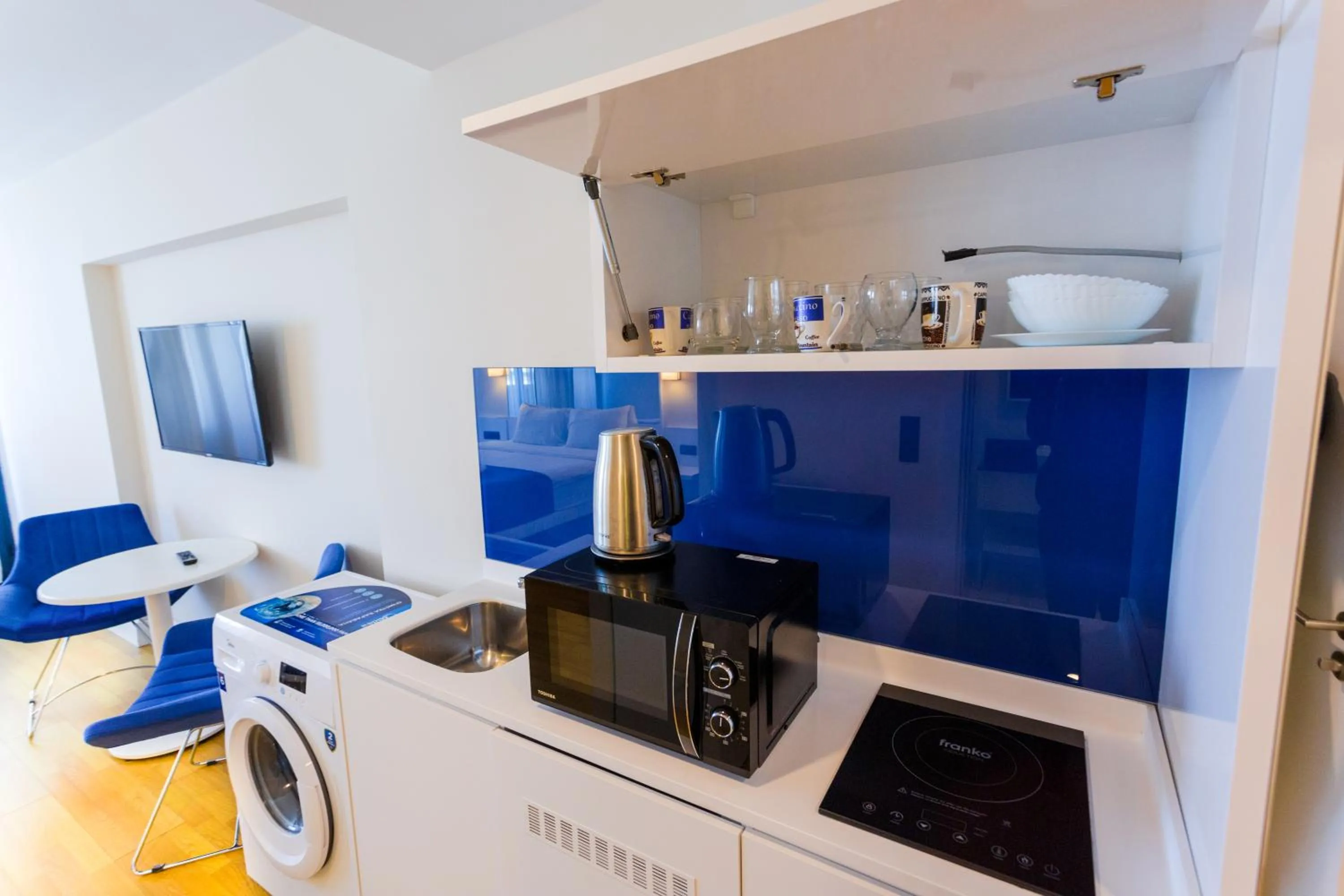 Coffee/tea facilities in Orbi City Hotel