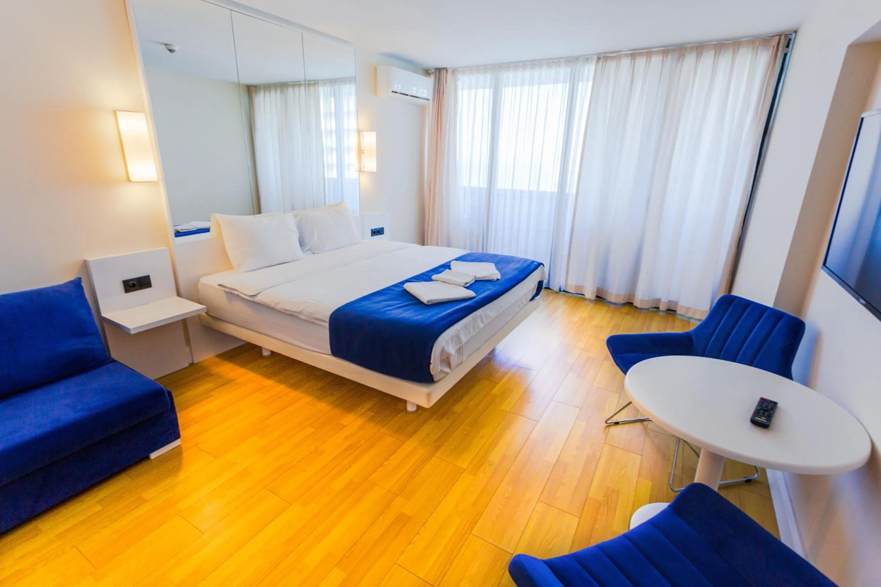 Bed in Orbi City Hotel