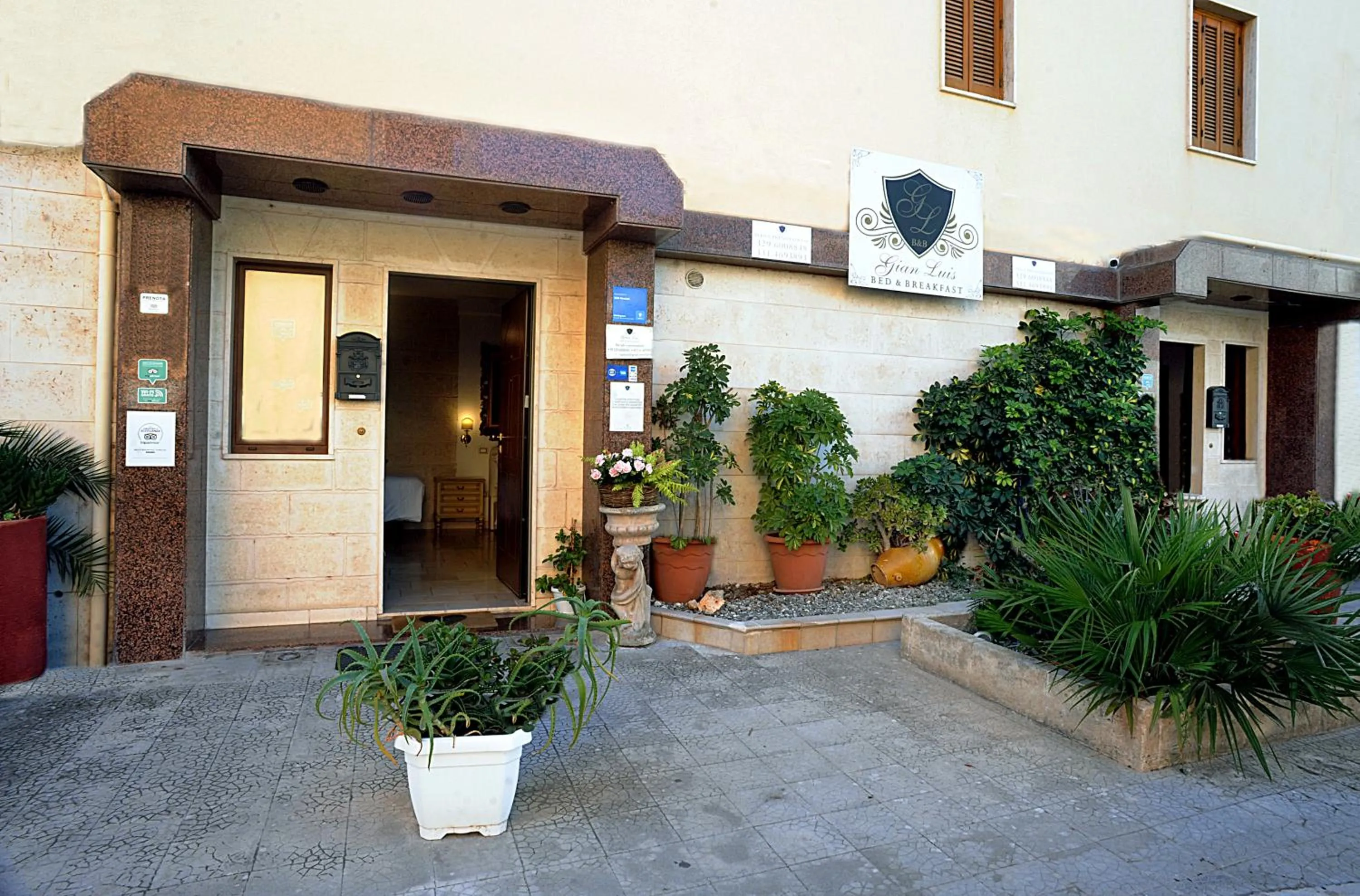 Property building in B&B GianLuis