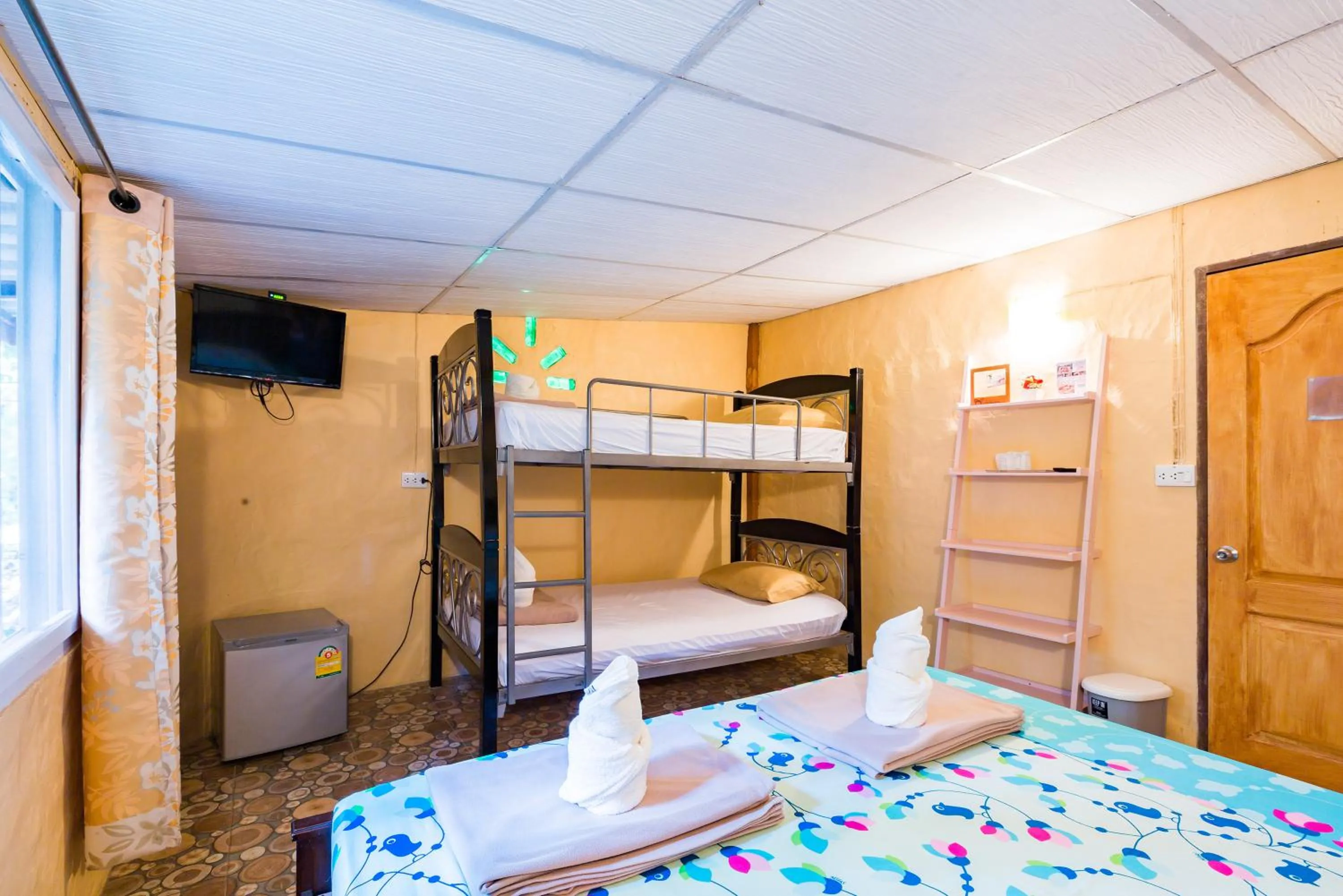 Bed in Baandin Chiewlarn