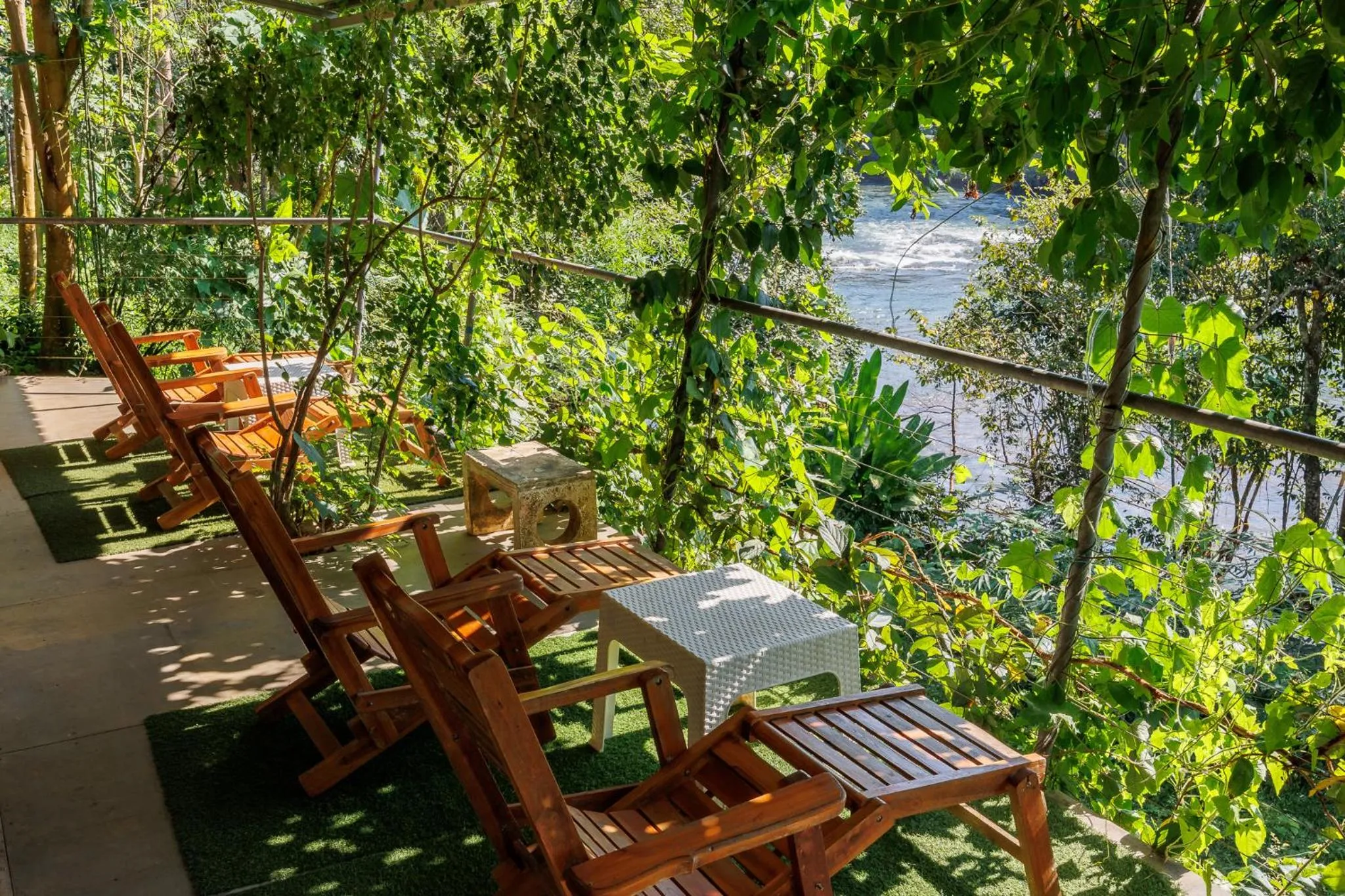 Patio in Baandin Chiewlarn