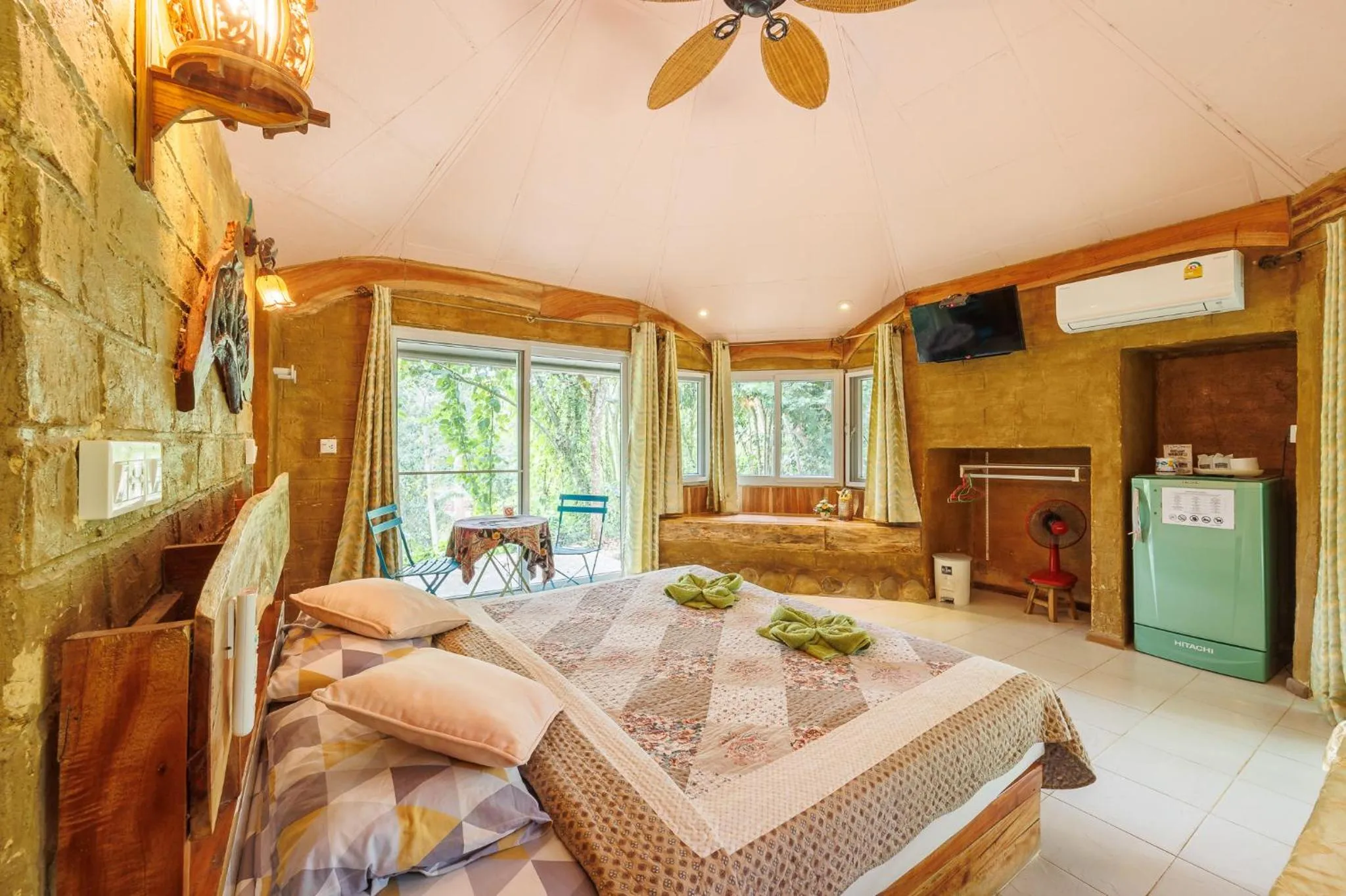 Bed in Baandin Chiewlarn