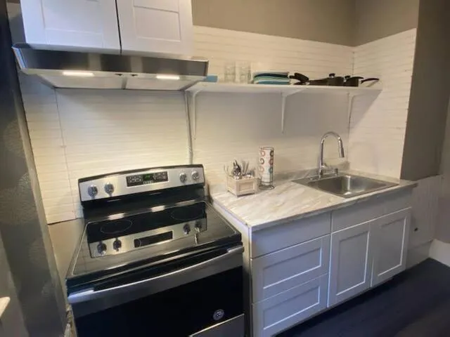Premier Suites Bay Village