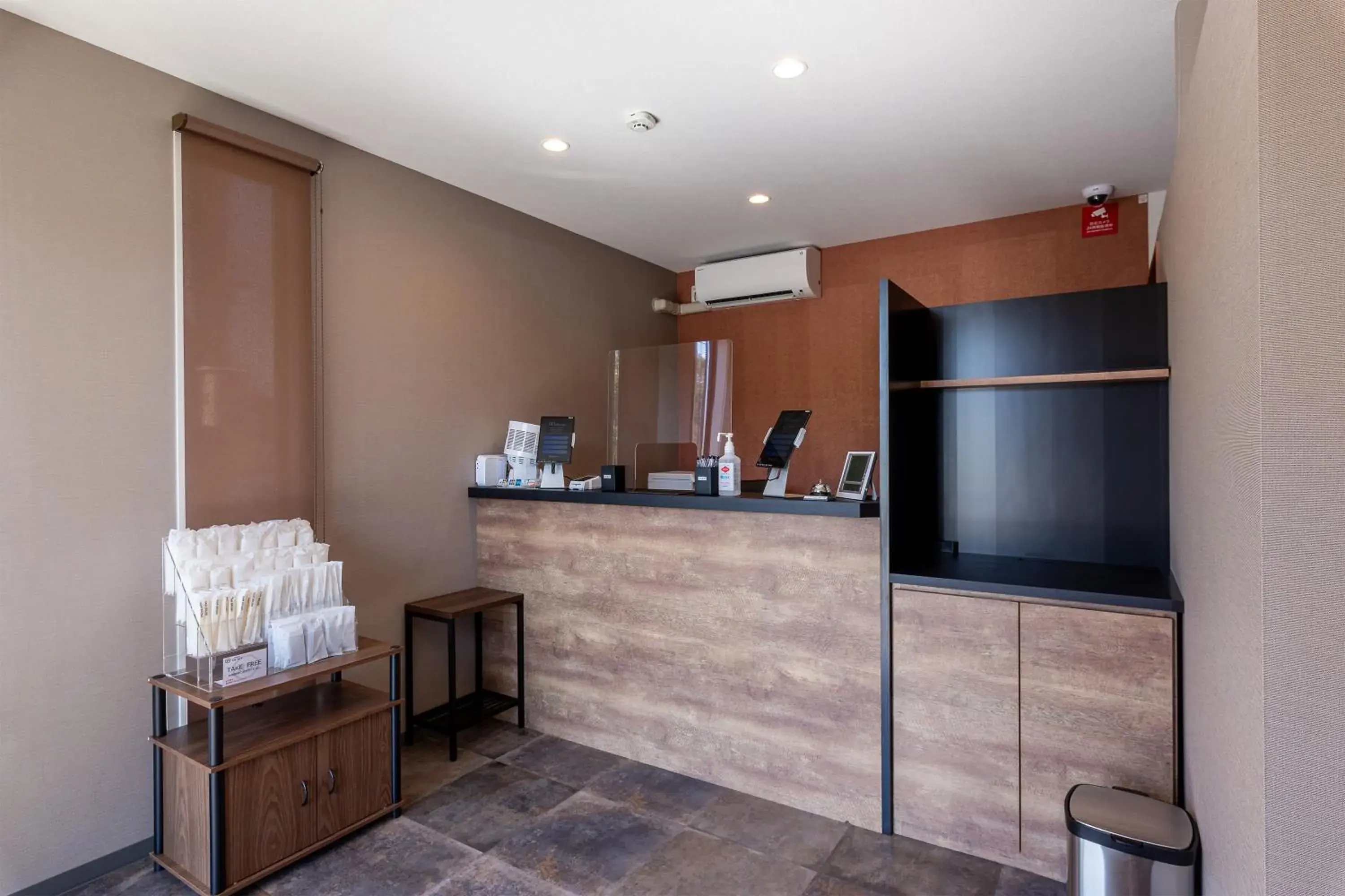 Lobby or reception in HOTEL R9 The Yard Matsusaka Lobby or reception in HOTEL R9 The Yard Matsusaka