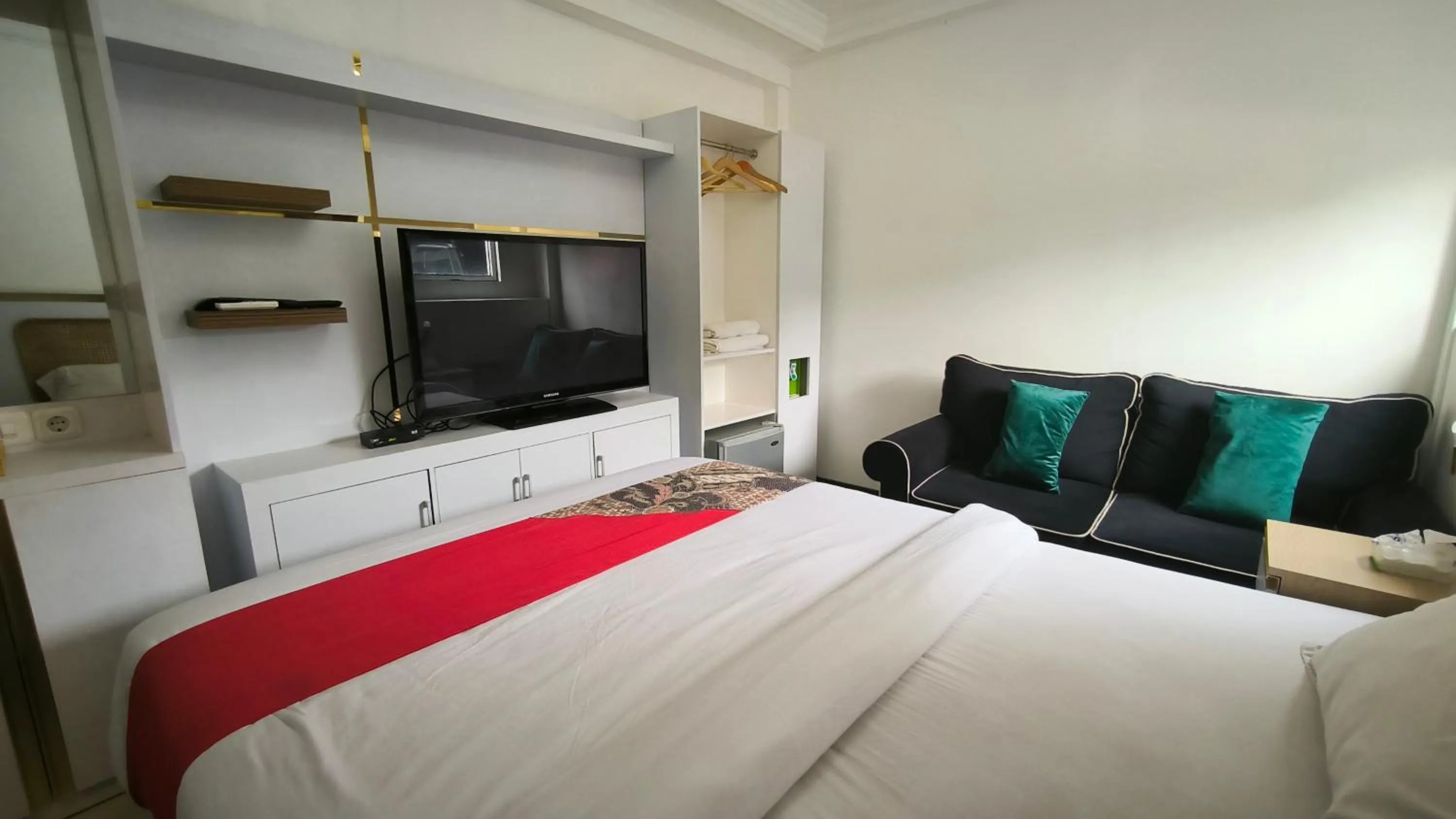 Bed in Premier Guesthouse