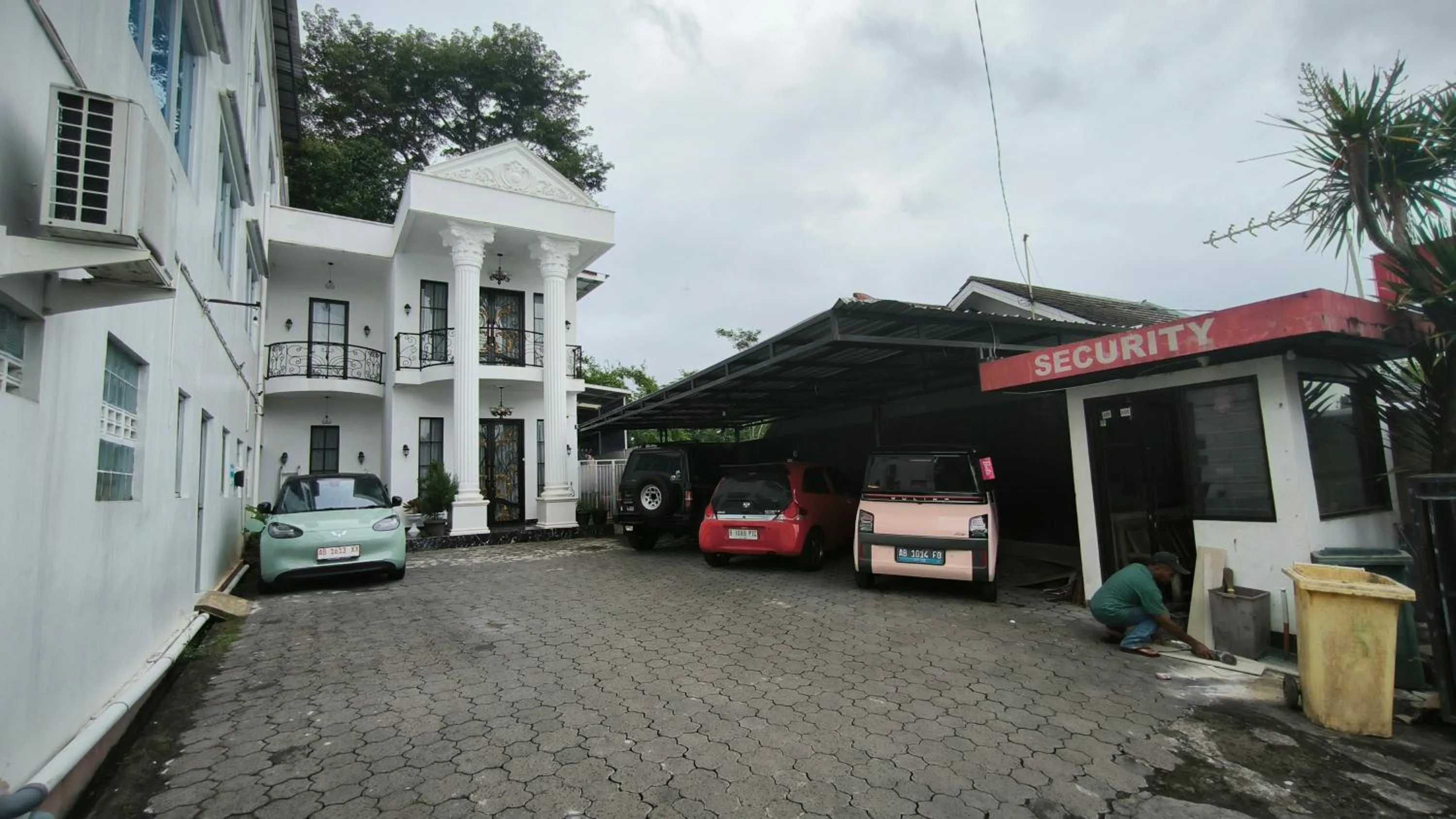 Premier Guesthouse