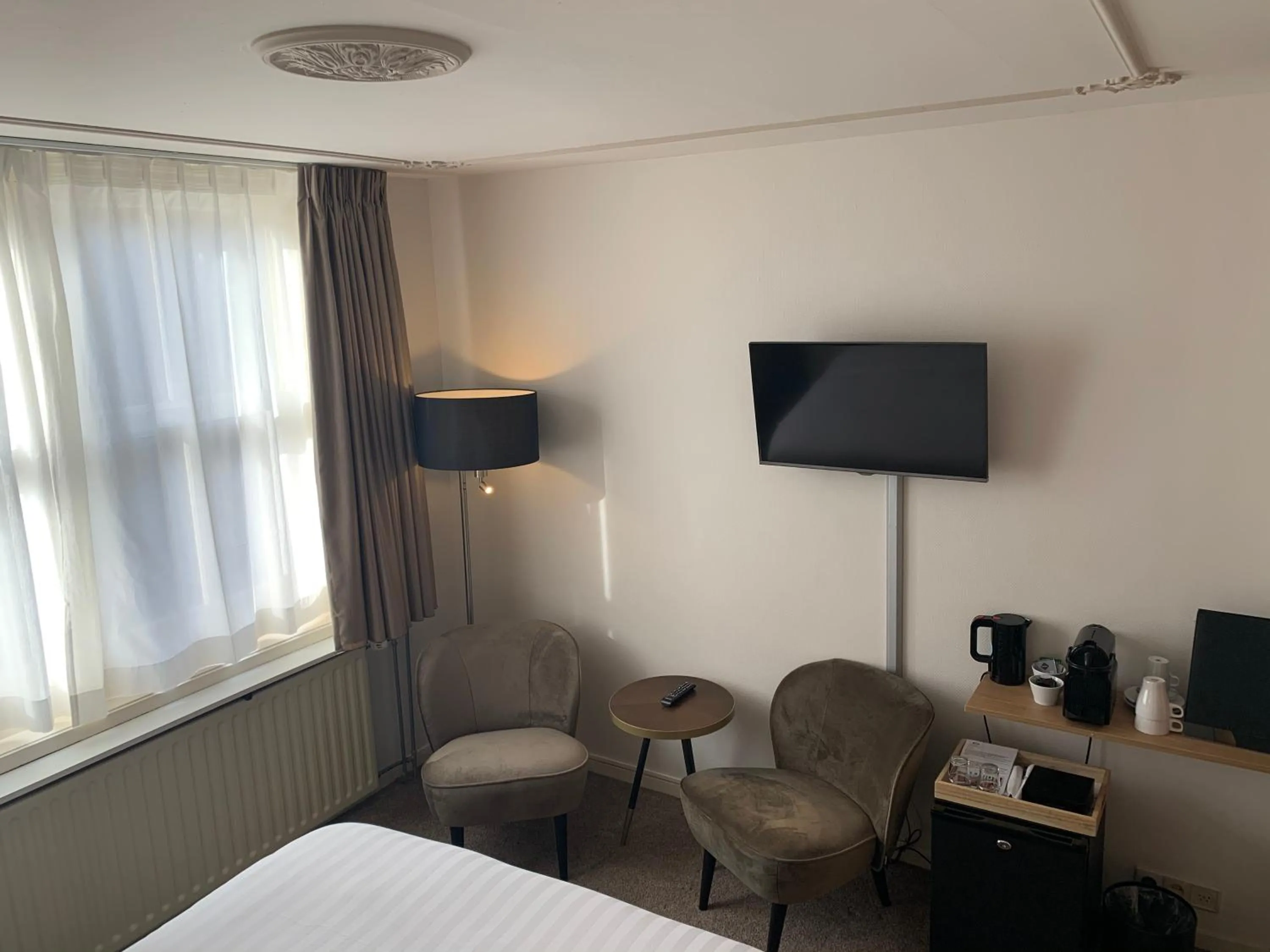 TV and multimedia, Bed in Hotel Grand Canal