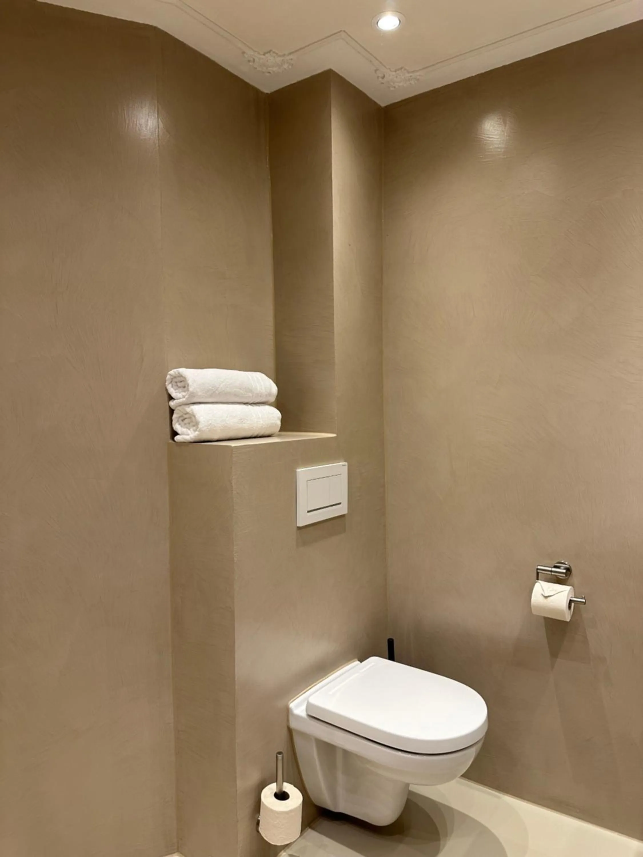 Toilet in Hotel Grand Canal