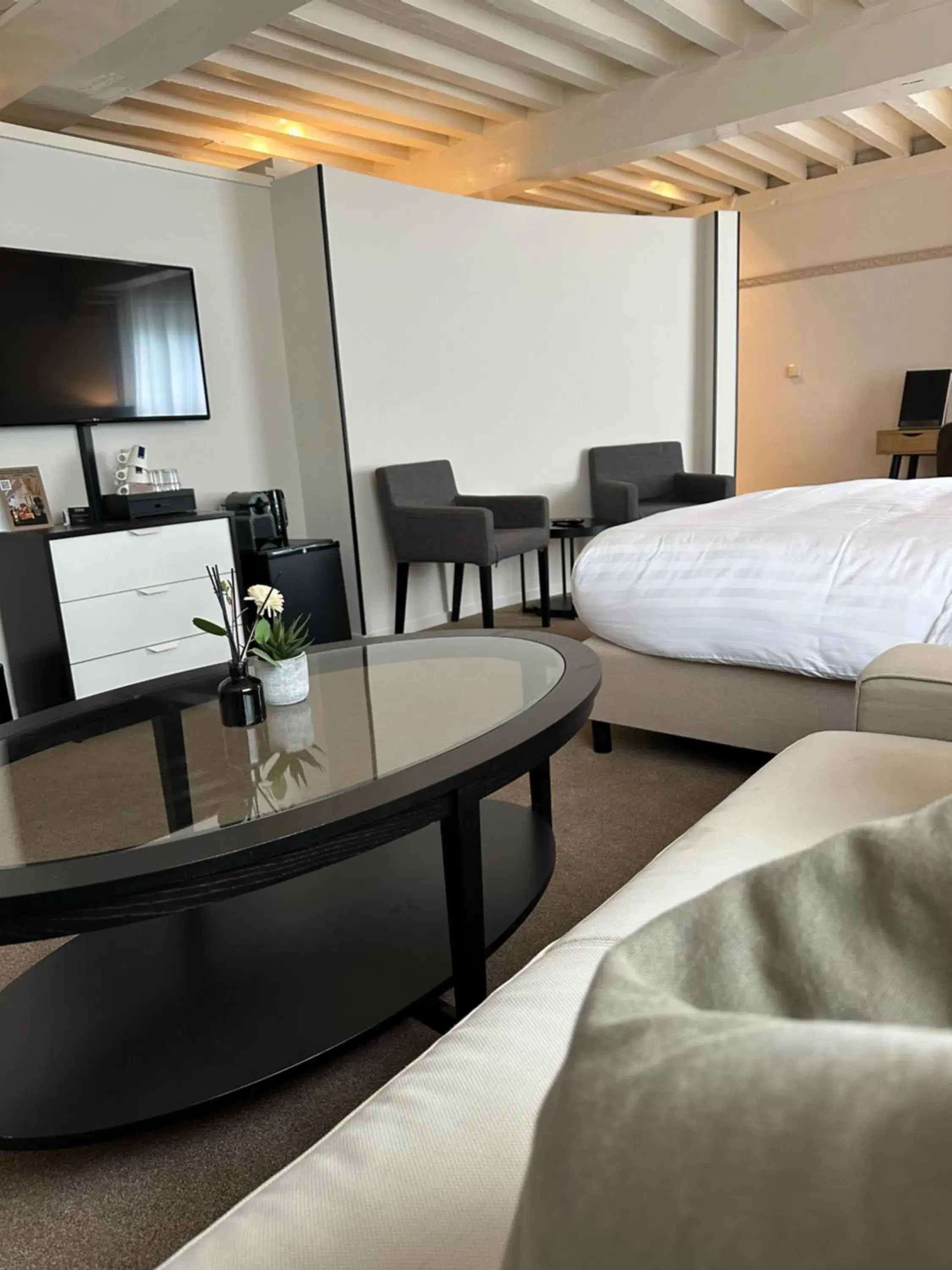 Deluxe Double Room in Hotel Grand Canal Deluxe Double Room in Hotel Grand Canal