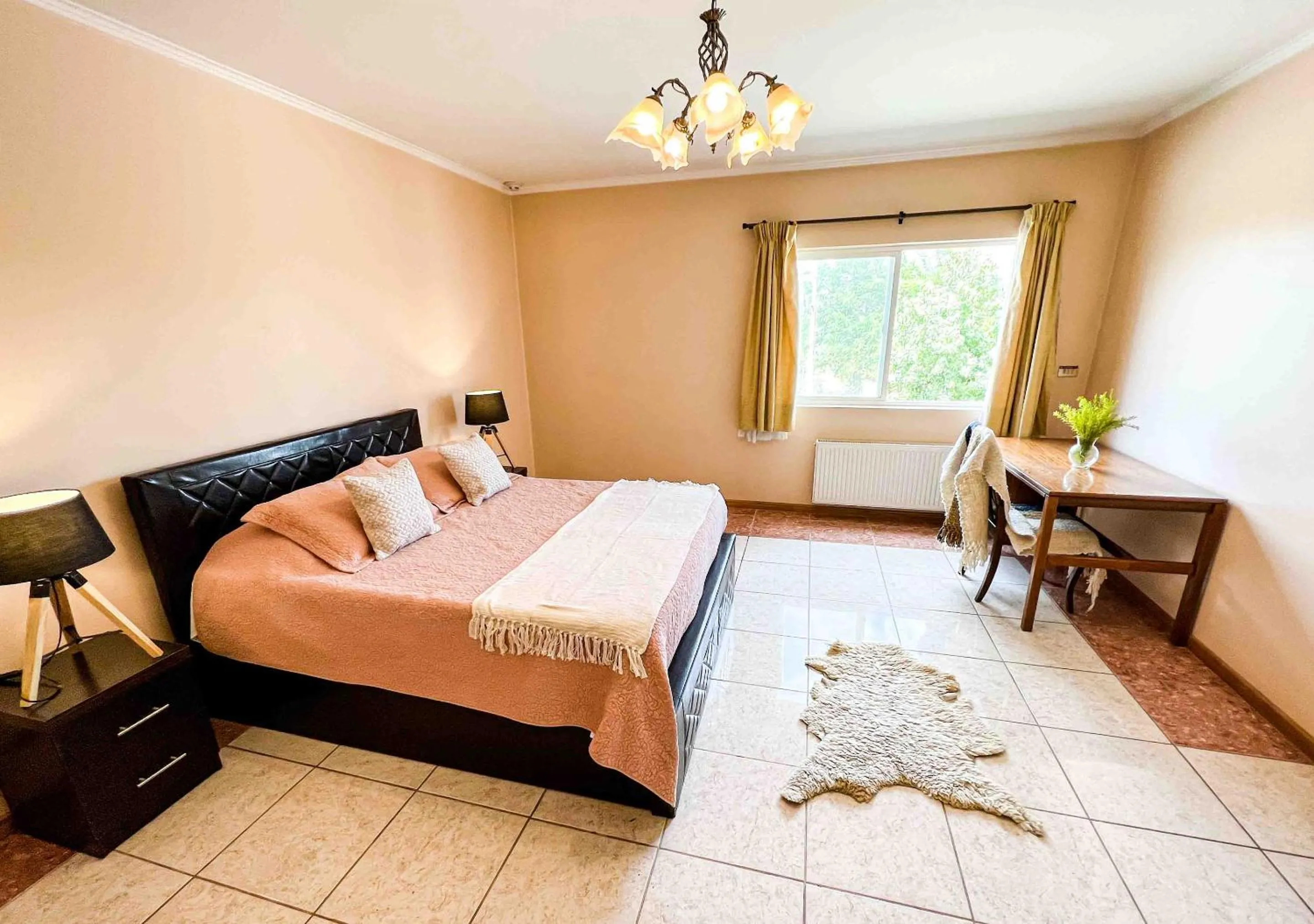 Bedroom, Bed in Hotel El Almendro