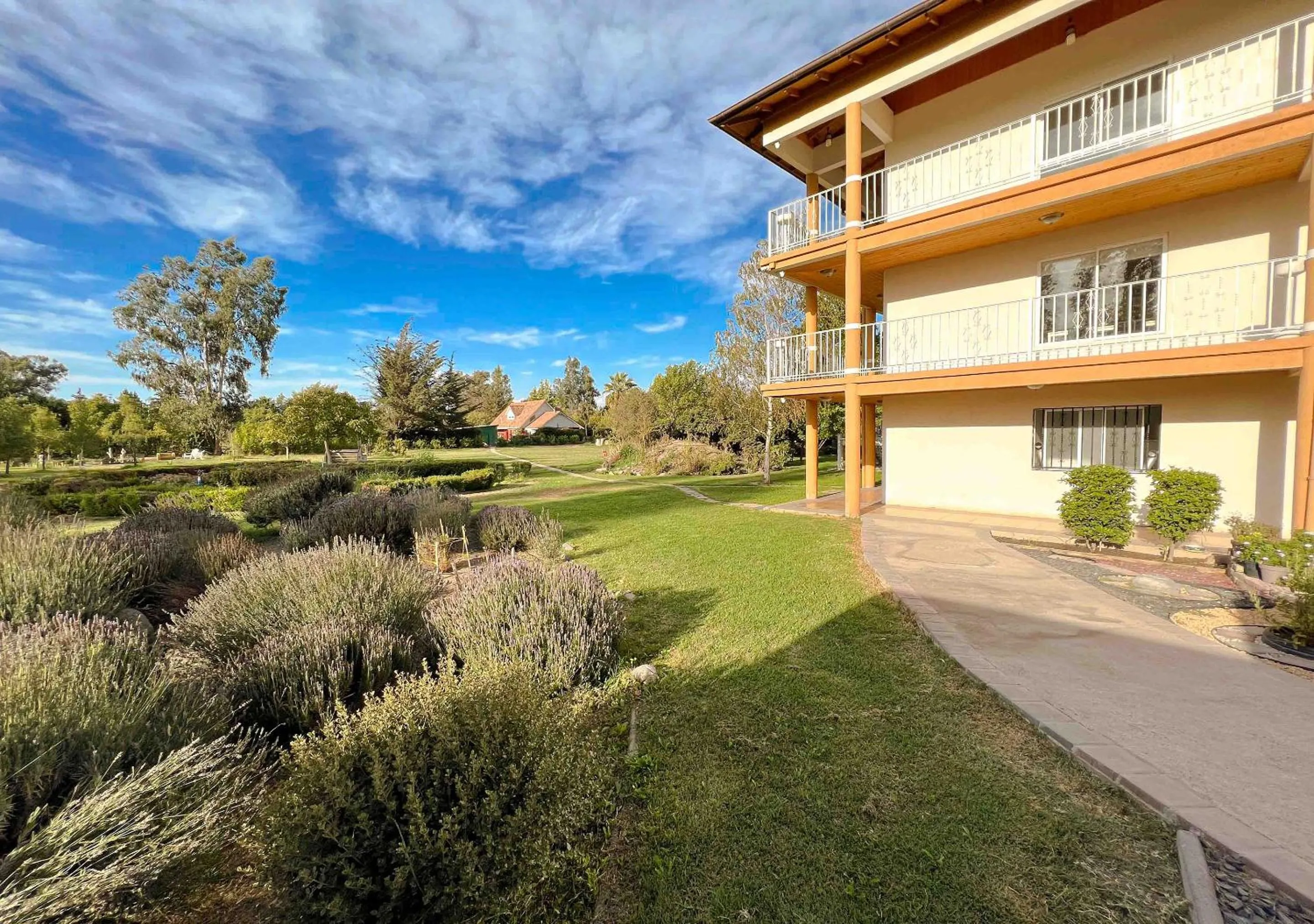 Property building in Hotel El Almendro