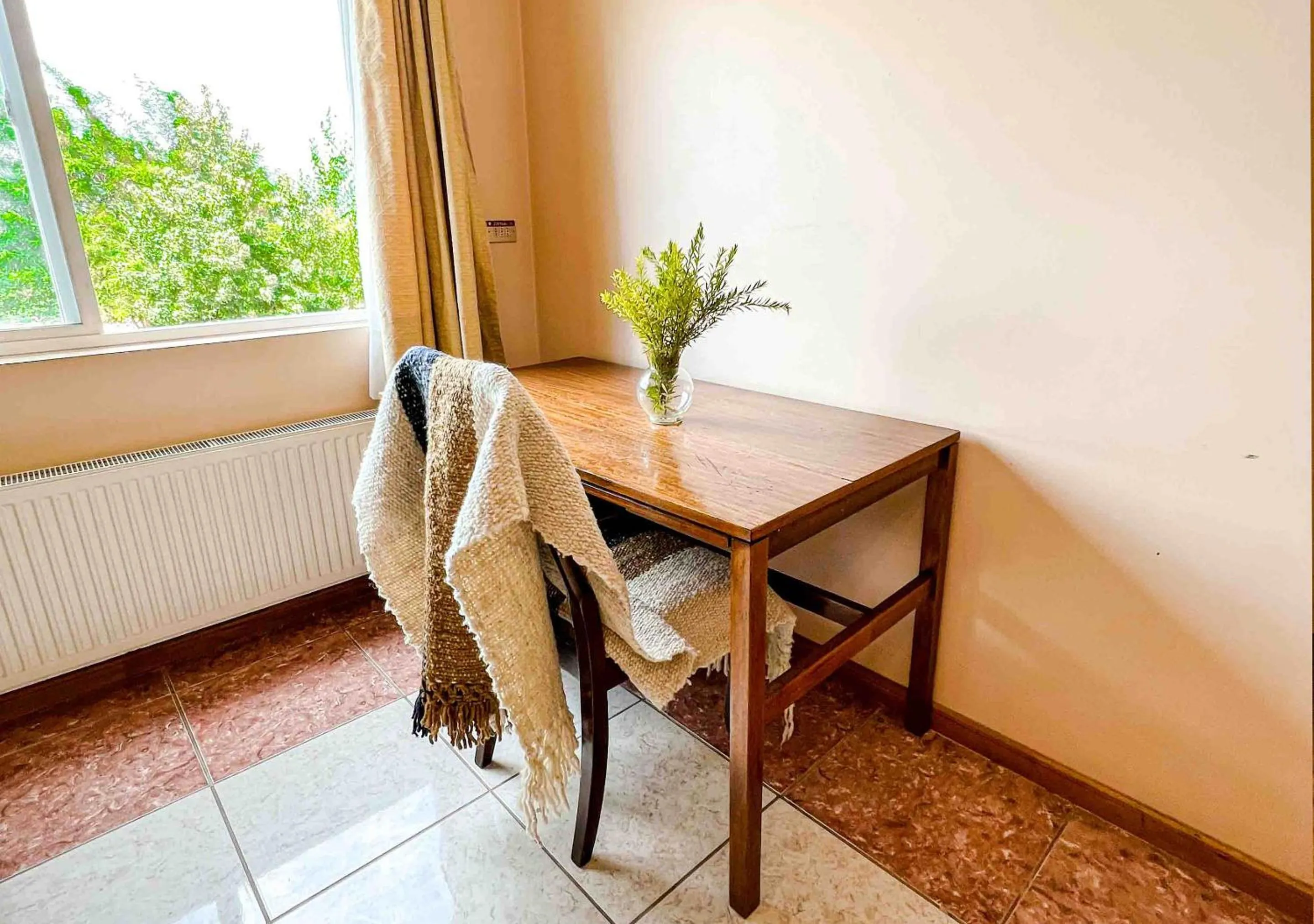 Bedroom in Hotel El Almendro