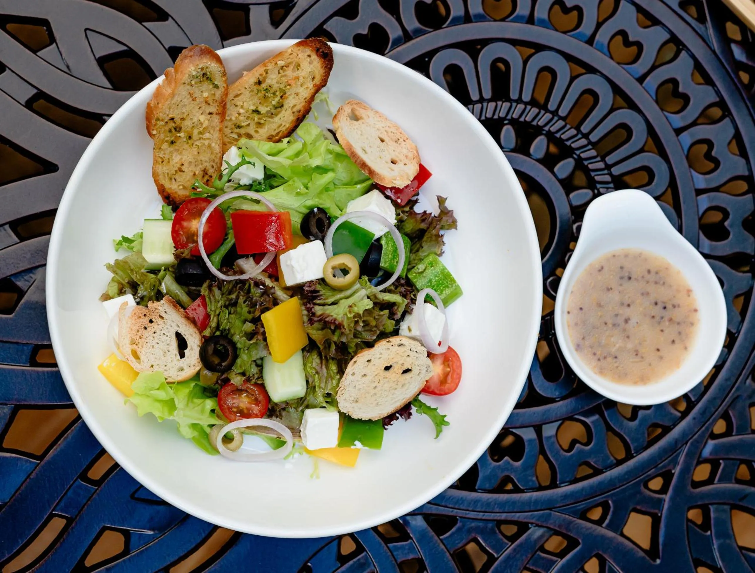 Coffee/tea facilities in Caravan Hotel by EHM