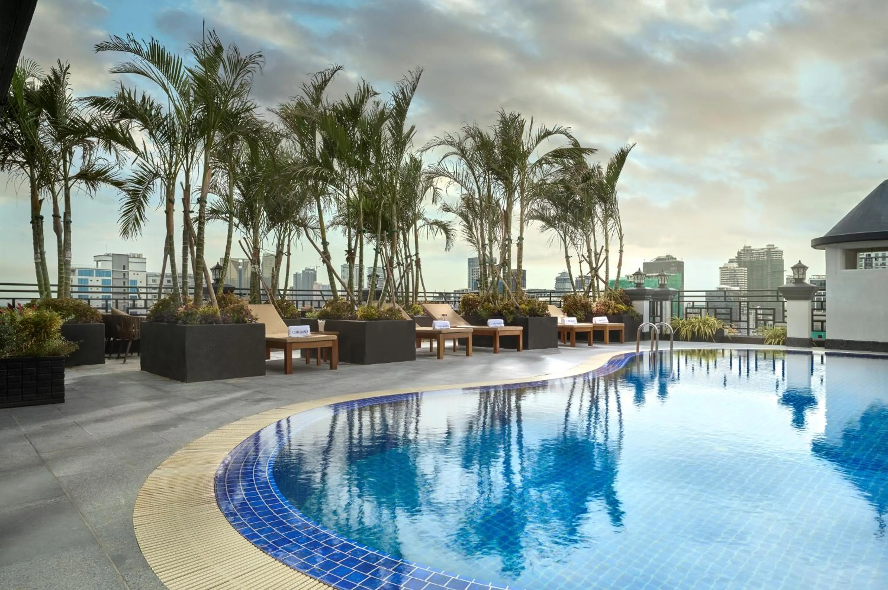 Caravan Hotel by EHM