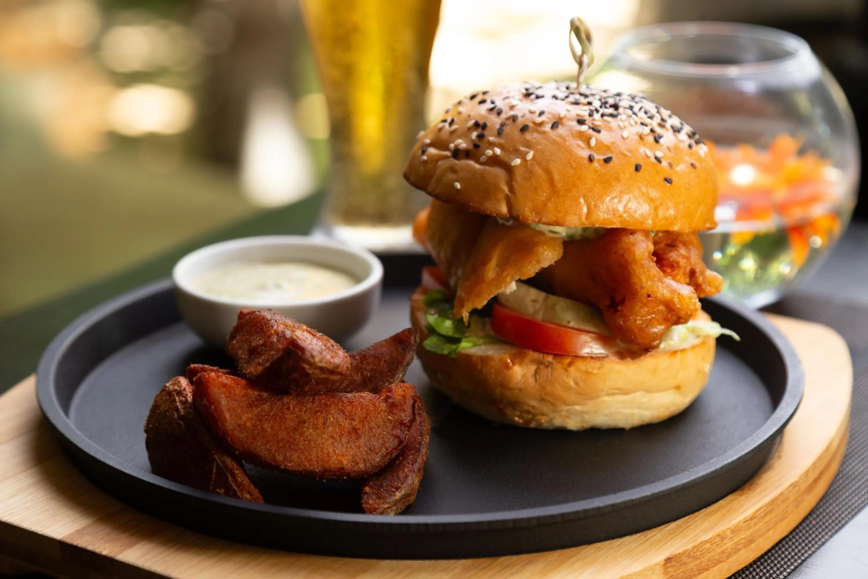 Food and drinks in Caravan Hotel by EHM