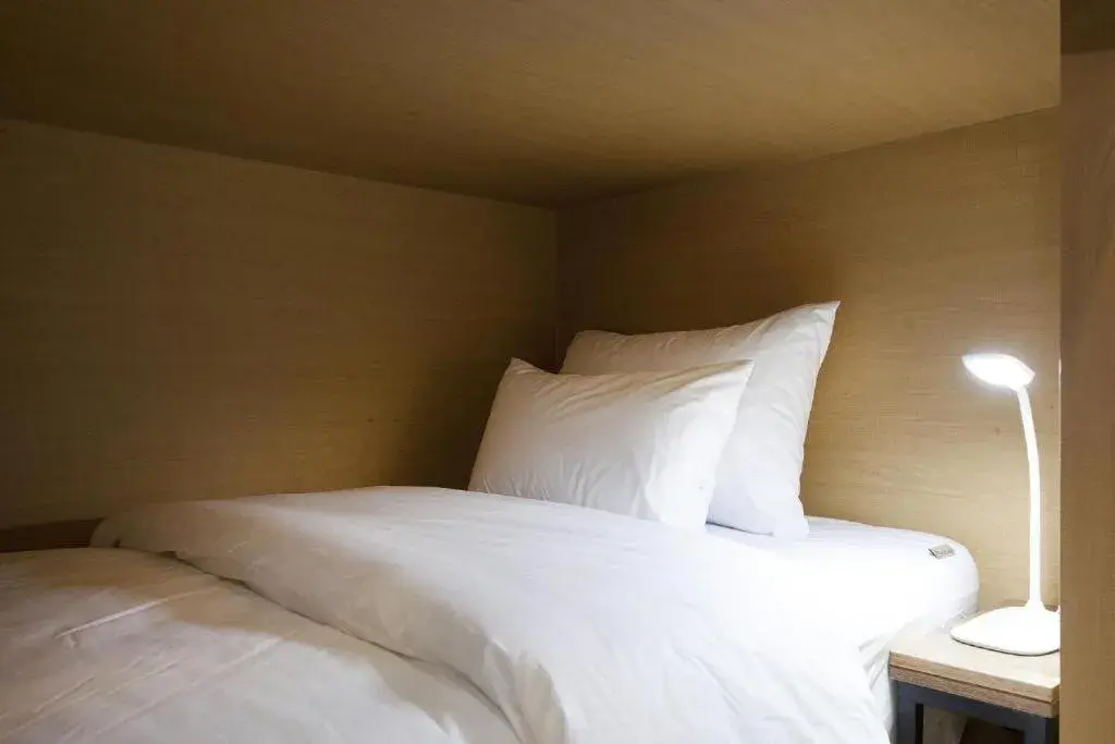 Family Quater Room in Hotel Gray Family Quater Room in Hotel Gray