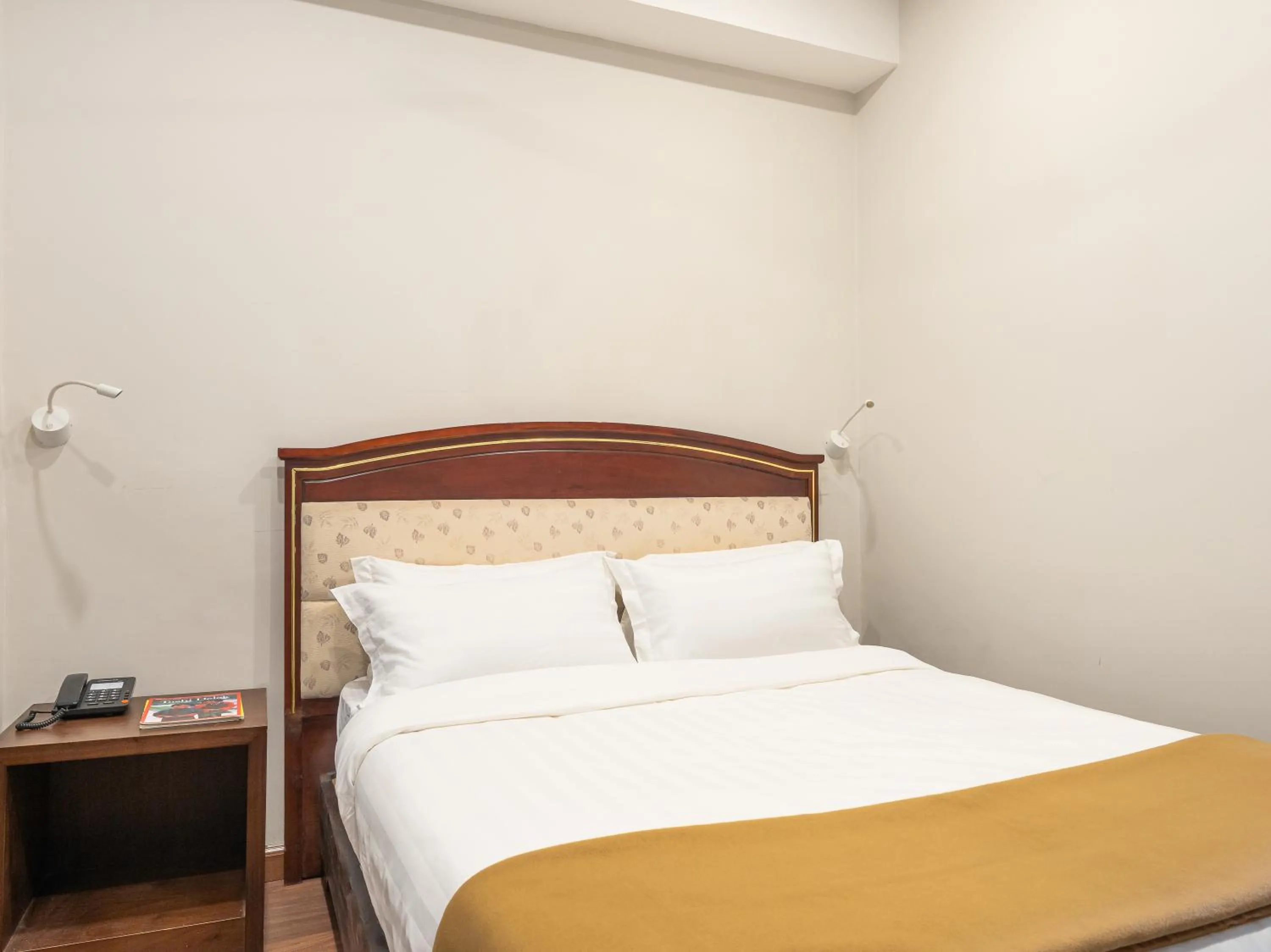 Bed in Hotel Samye - Best Hotel In Thimphu