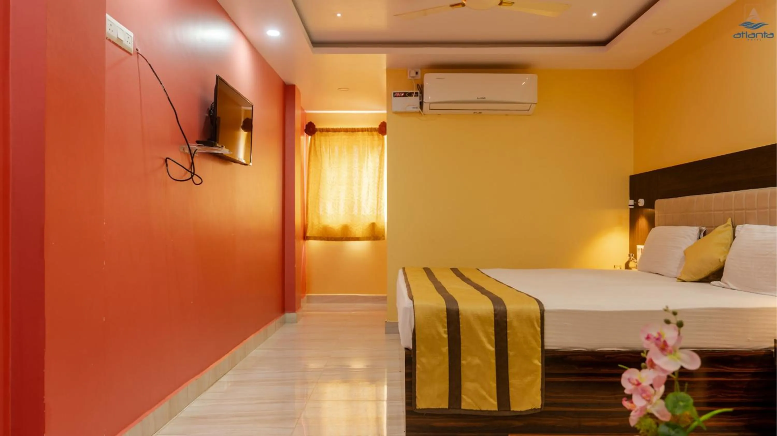 Bed in Hotel Atlanta - A Seaview Hotel