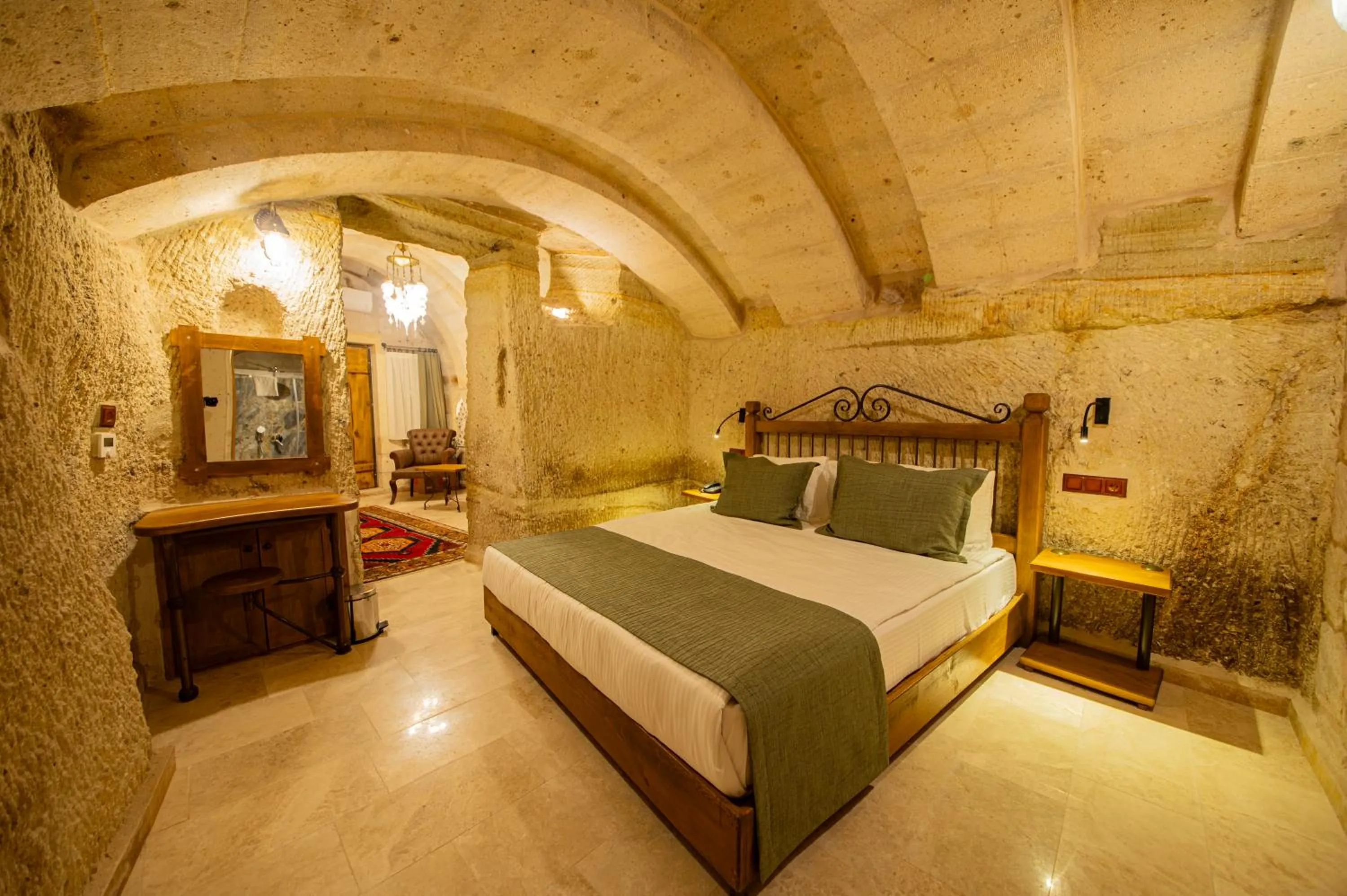 Bedroom, Bed in Ares Cave Suites