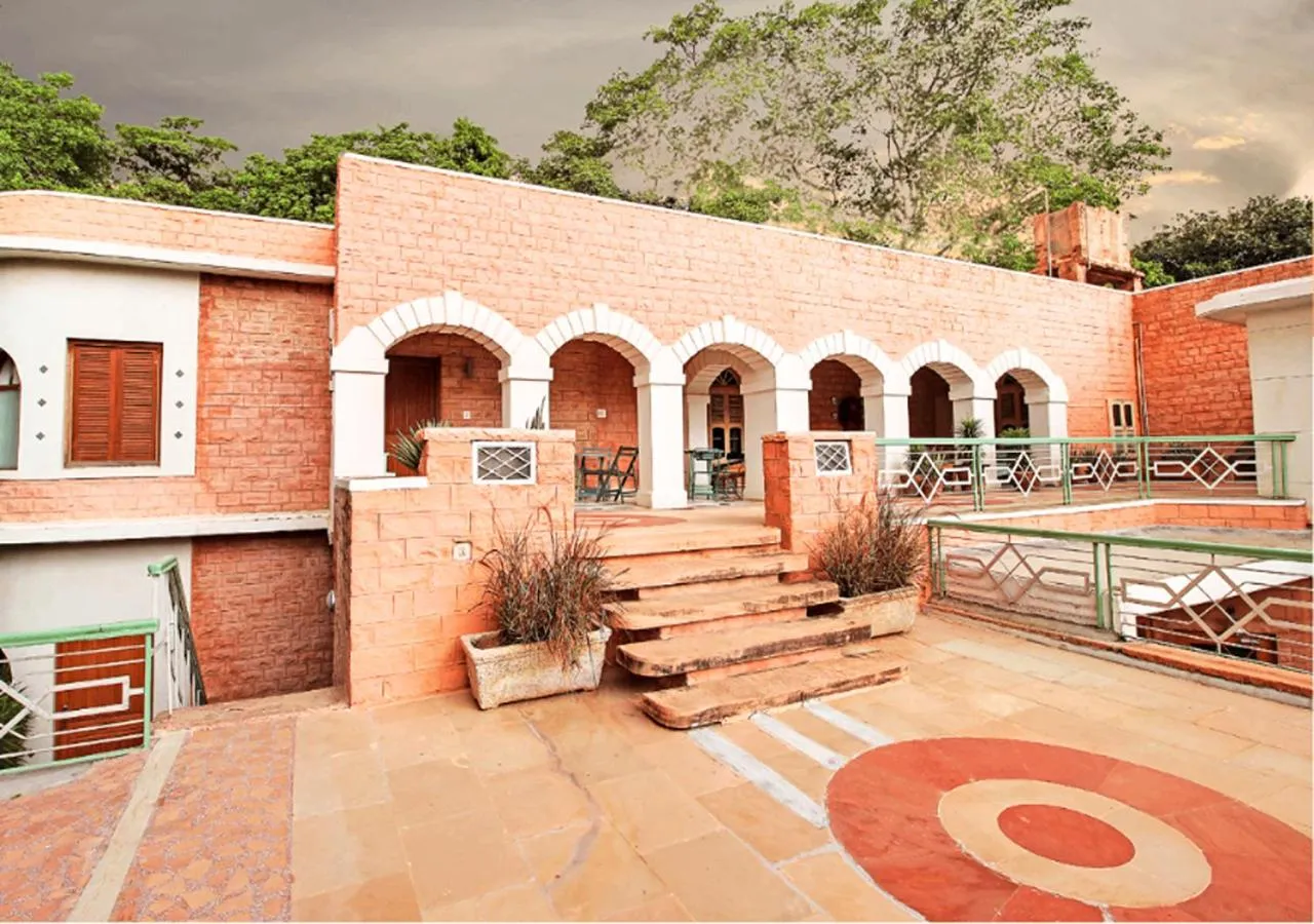 Property building in Hotel Inn Season - Art Deco Heritage Hotel in Jodhpur