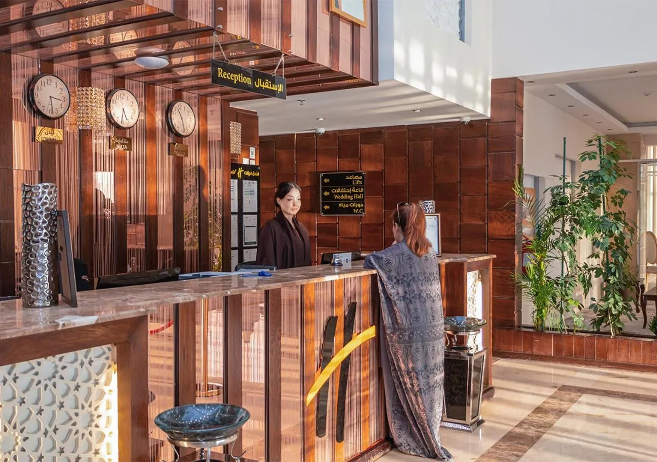 Lobby or reception in Helat Hotel