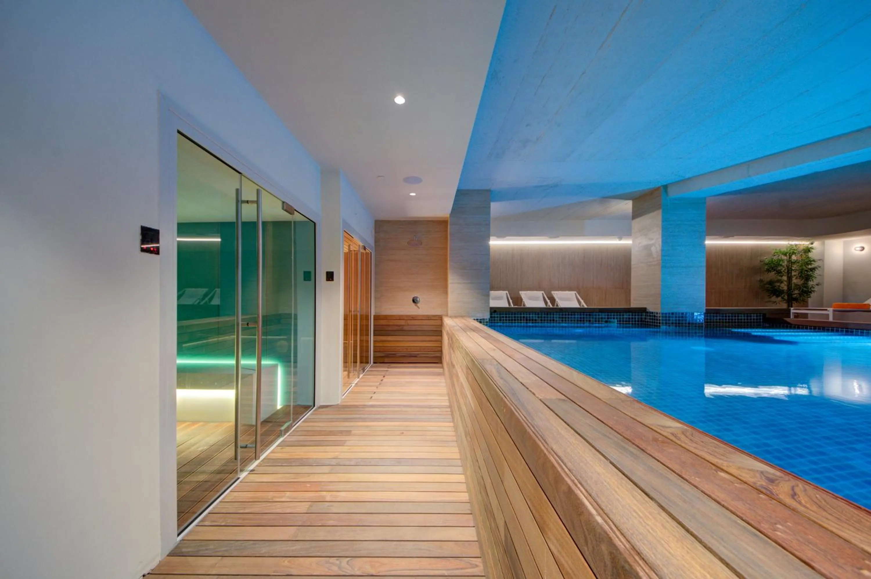 Spa and wellness centre/facilities in Noru Hotel Malta - Adults Only Hotel