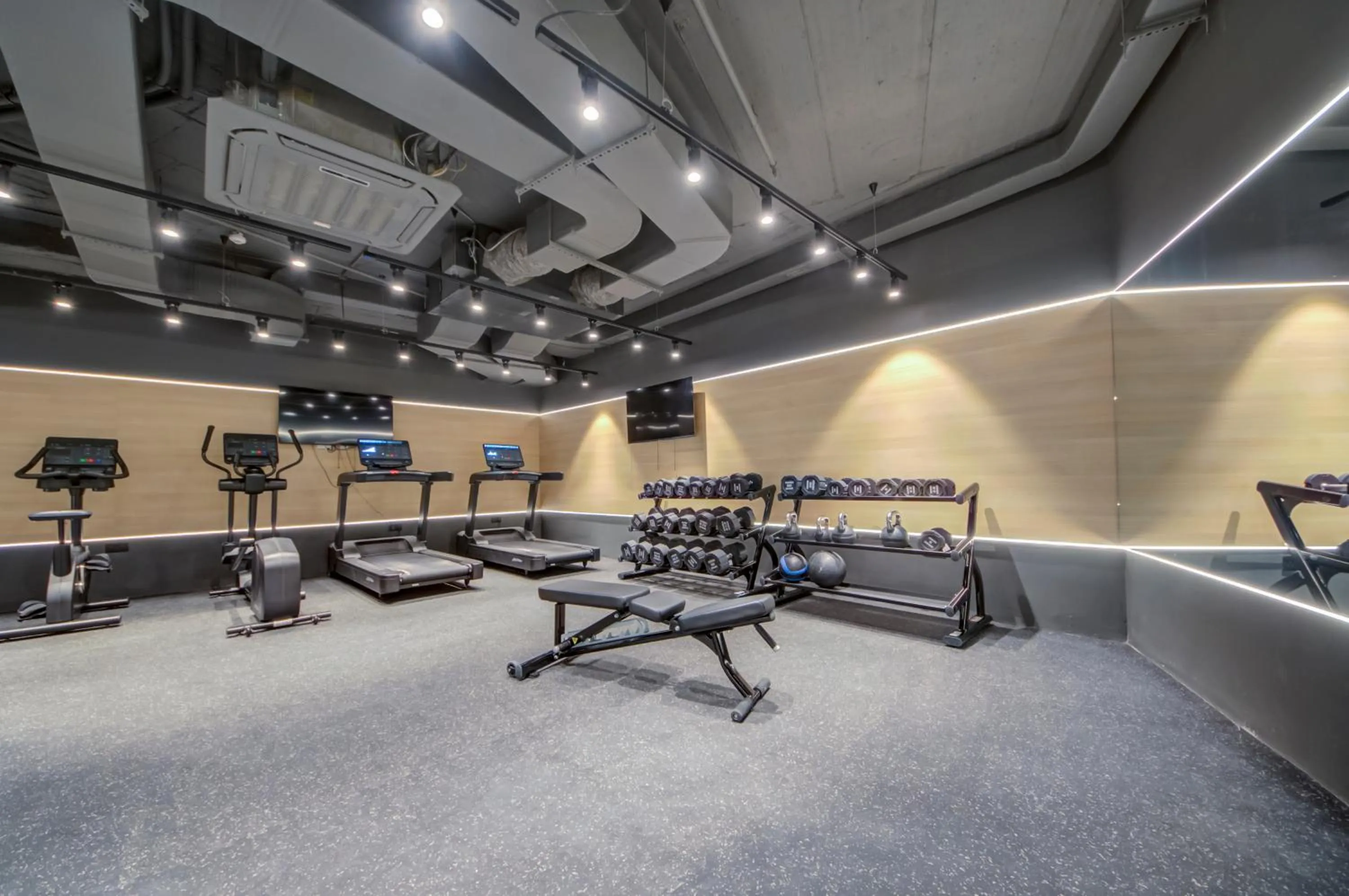 Fitness centre/facilities in Noru Hotel Malta - Adults Only Hotel