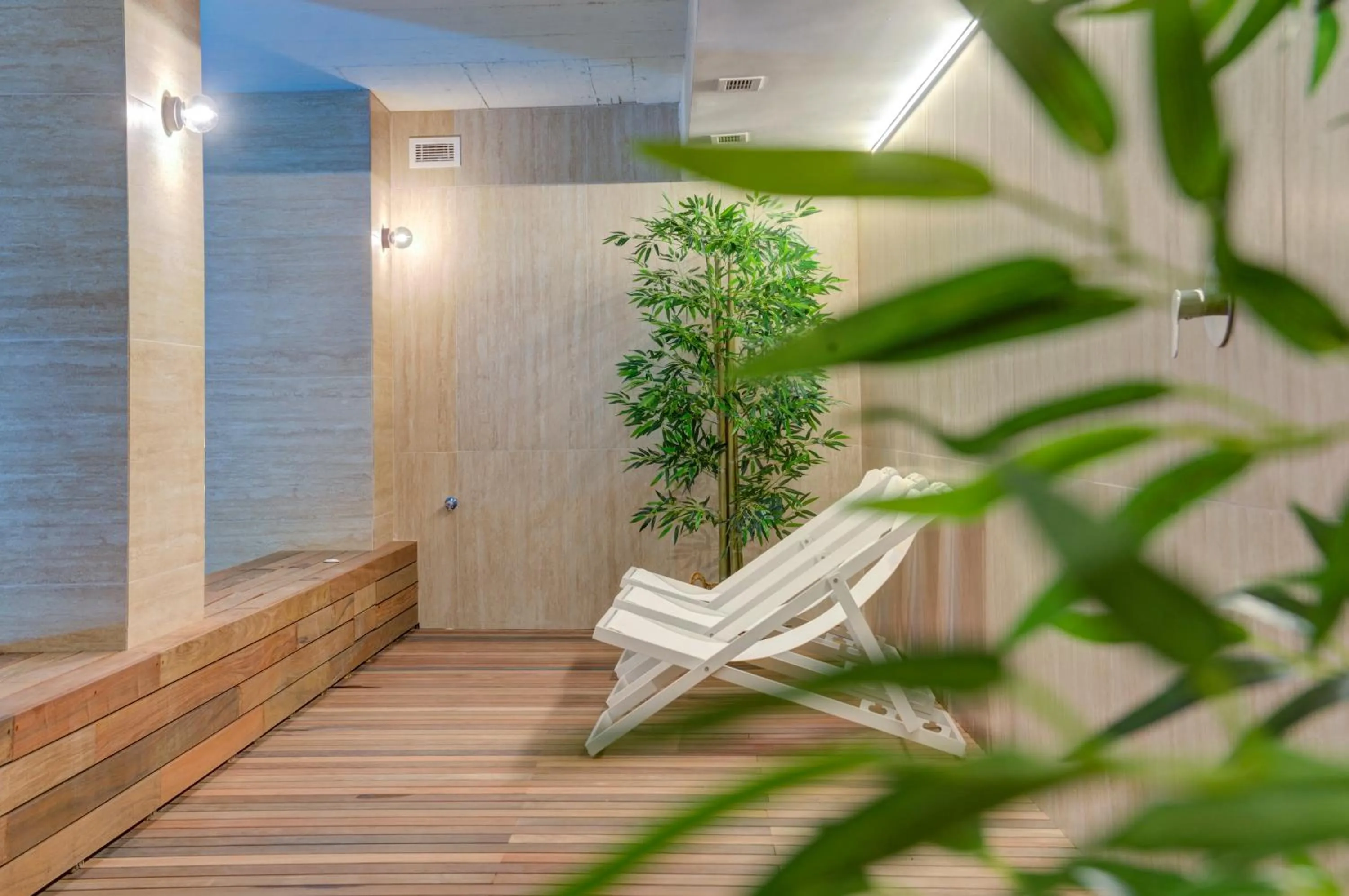 Spa and wellness centre/facilities in Noru Hotel Malta - Adults Only Hotel