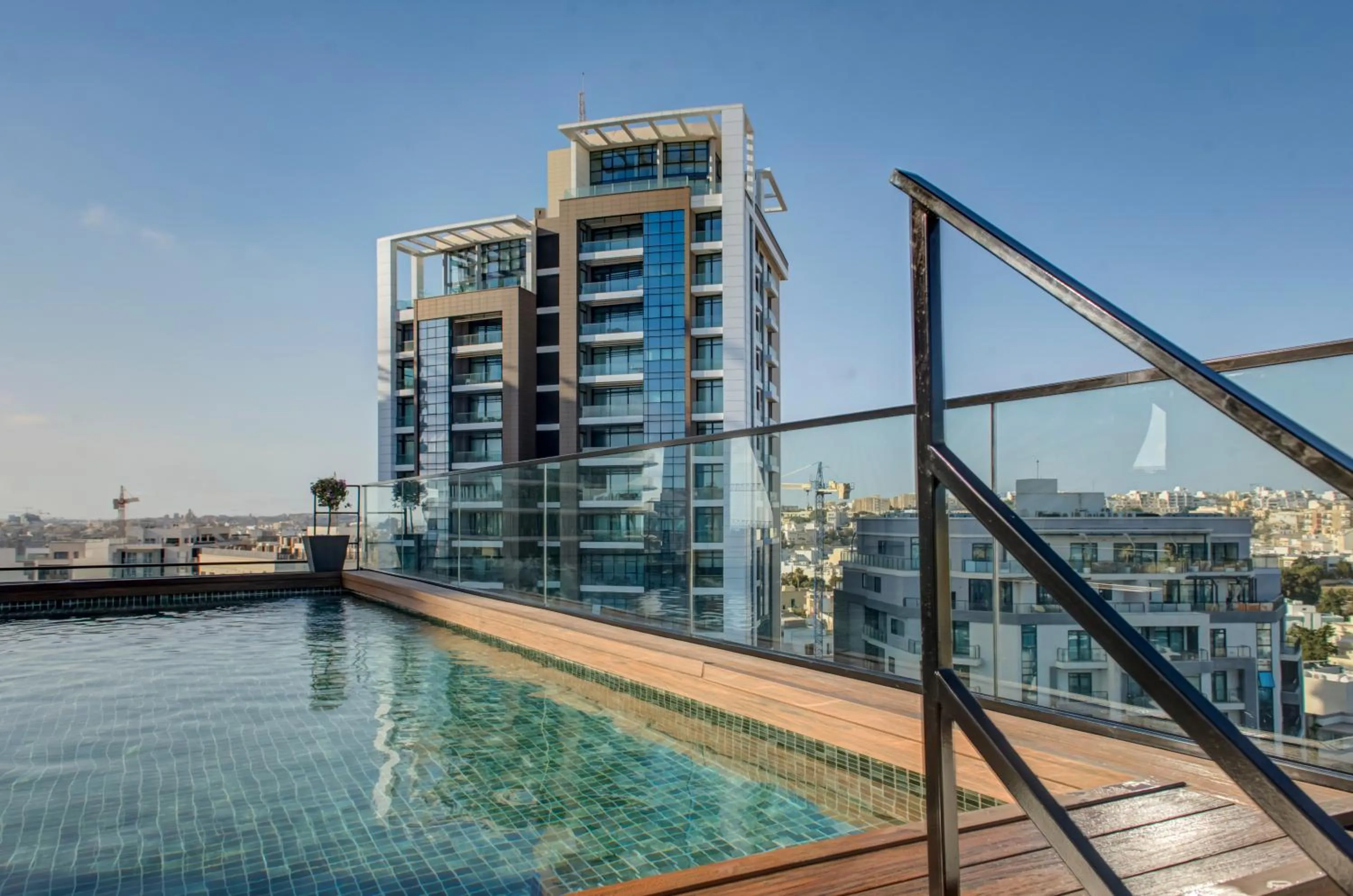 Swimming pool in Noru Hotel Malta - Adults Only Hotel