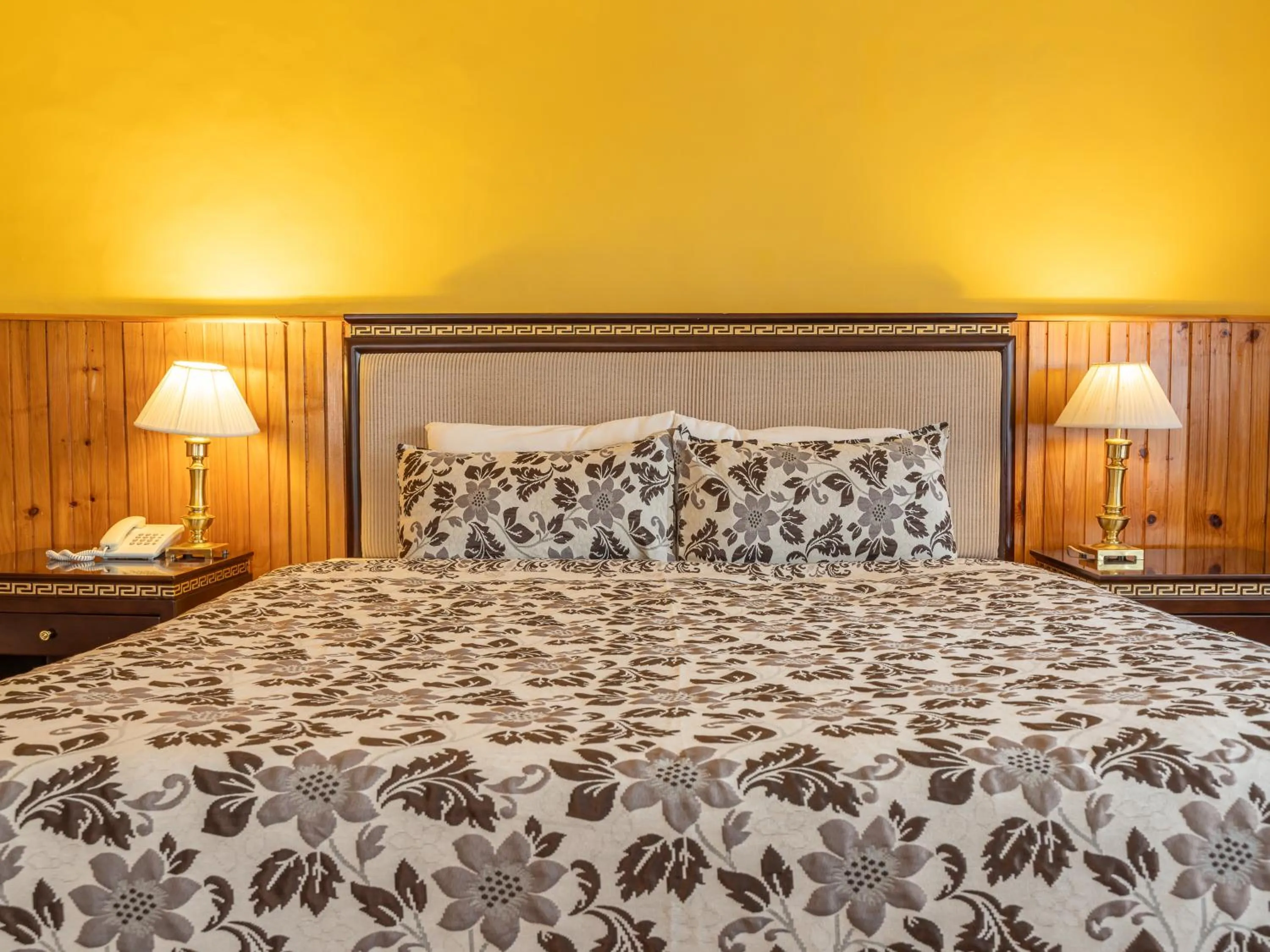 Bed in Tiger's Nest Resort - Best Resort In Paro