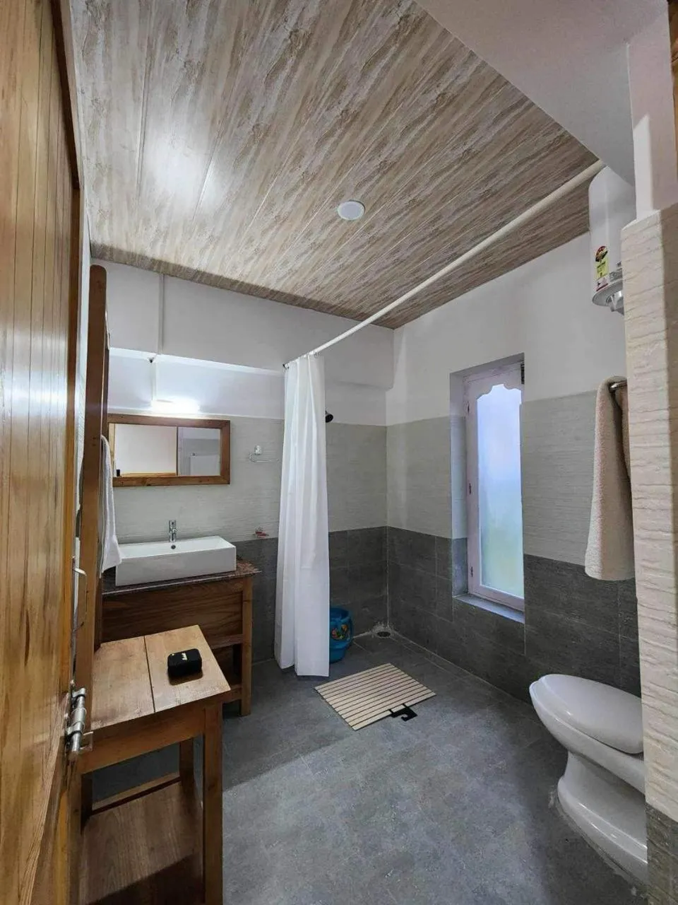 Toilet in Shalla Heritage