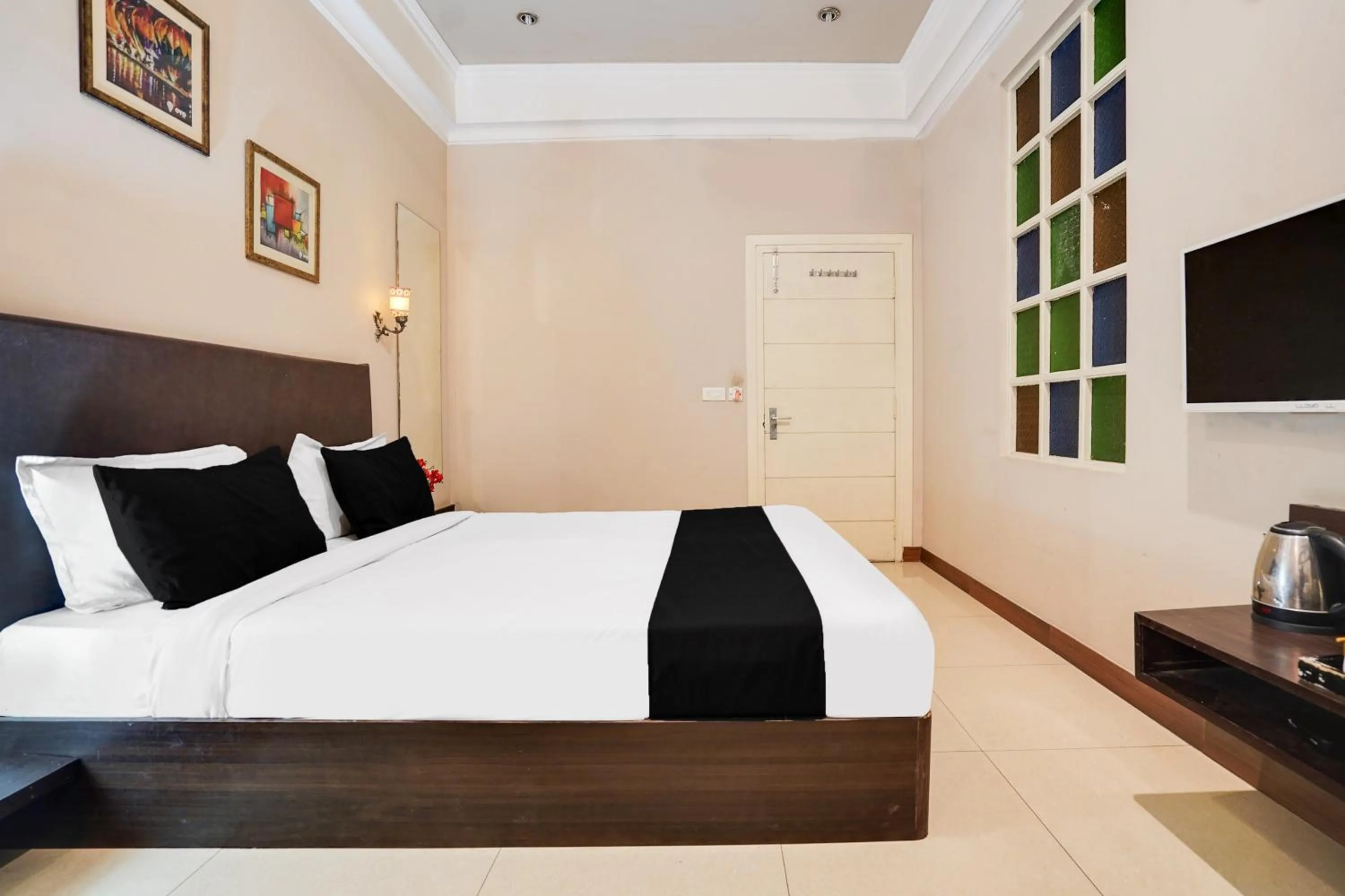 Bedroom, Bed in Super Townhouse Mansarovar Near Metro Station Formerly Dev Villas